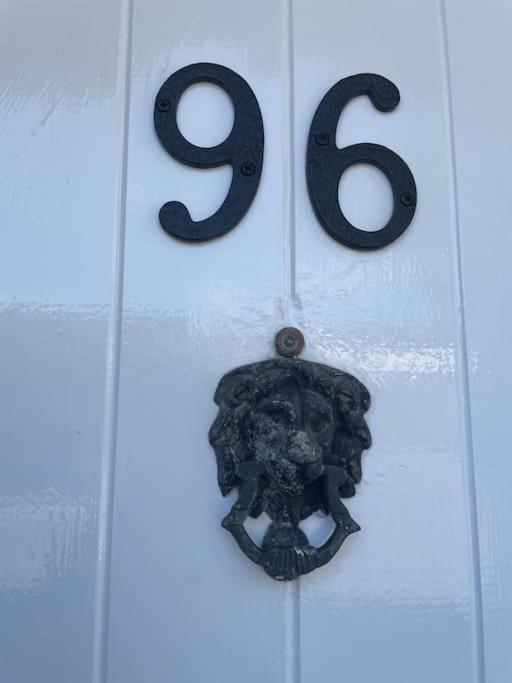 No 96 Chapel Lane - Self Contained Cottage In The Heart Of Butleigh view 4