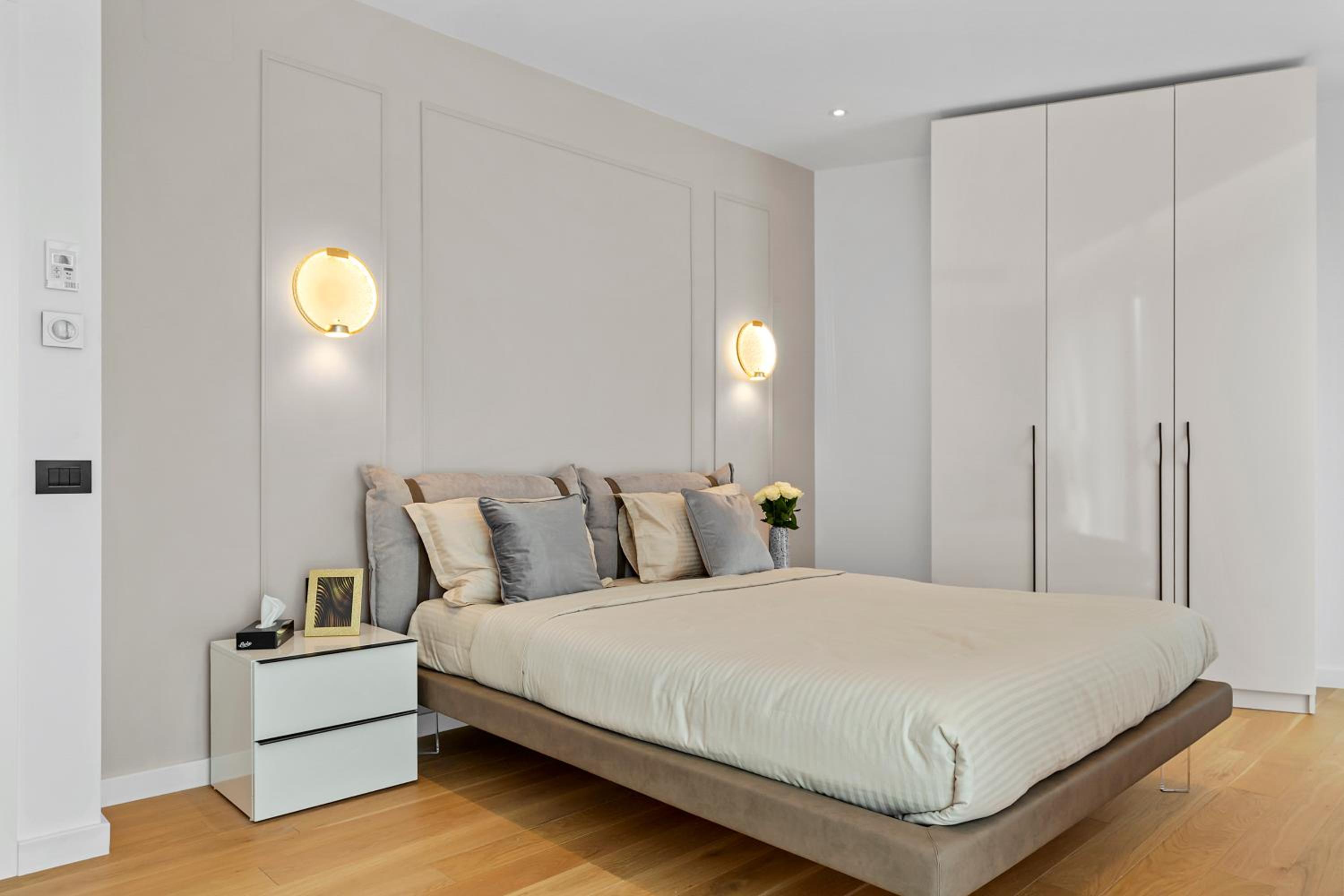 ONE H Luxury Apartment view 3