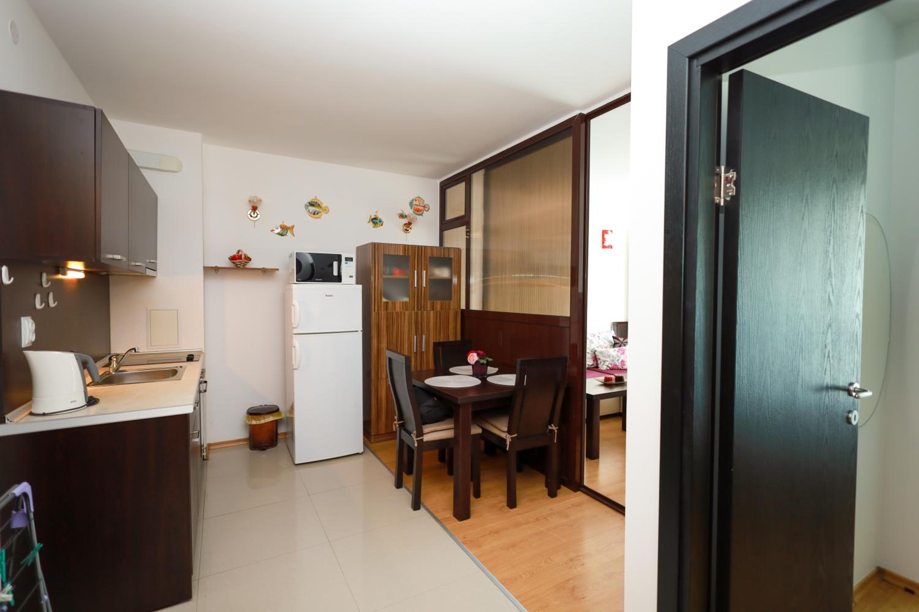 Santa Cruz apartment