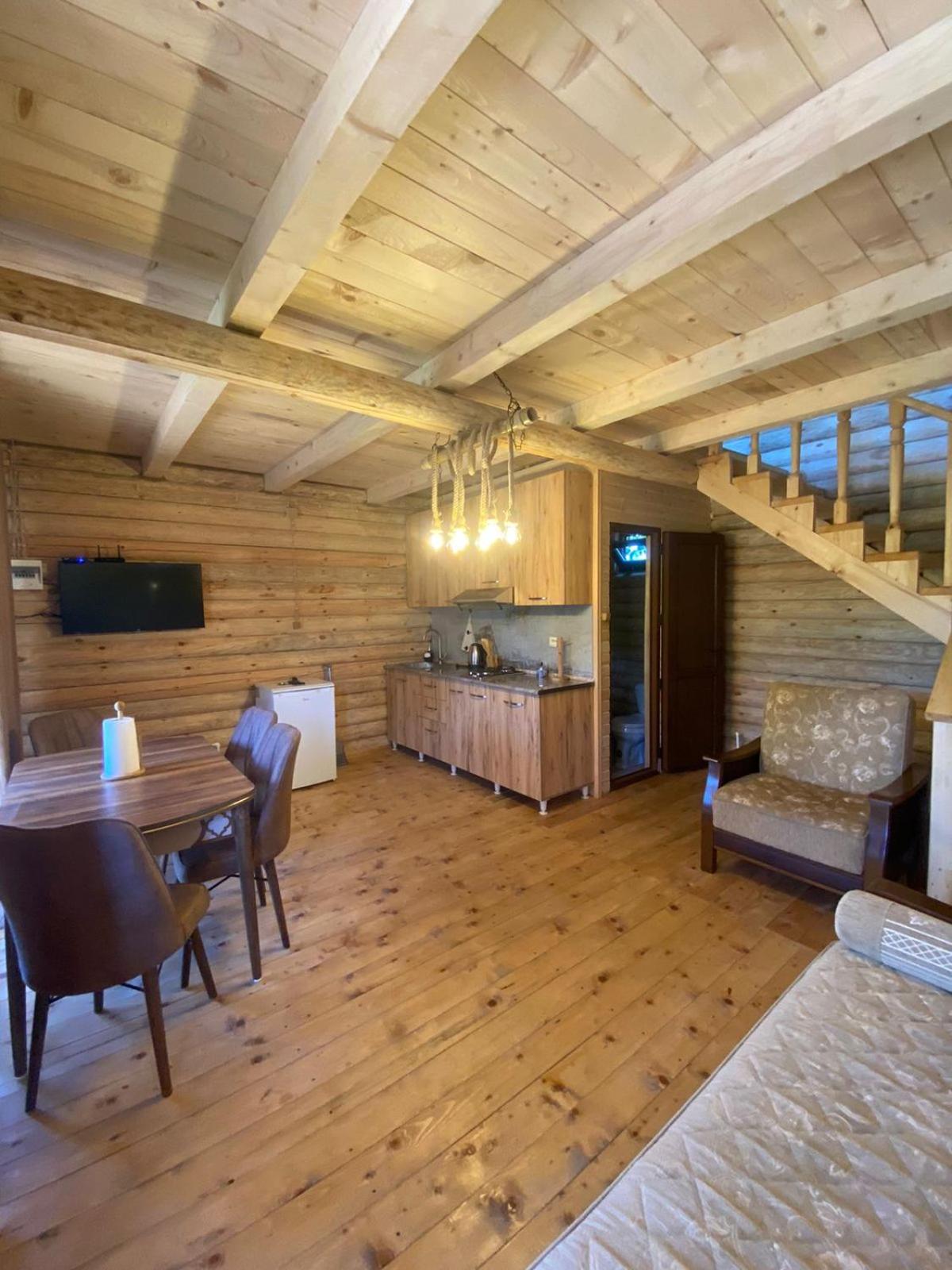 Guest House on Angisa view 4