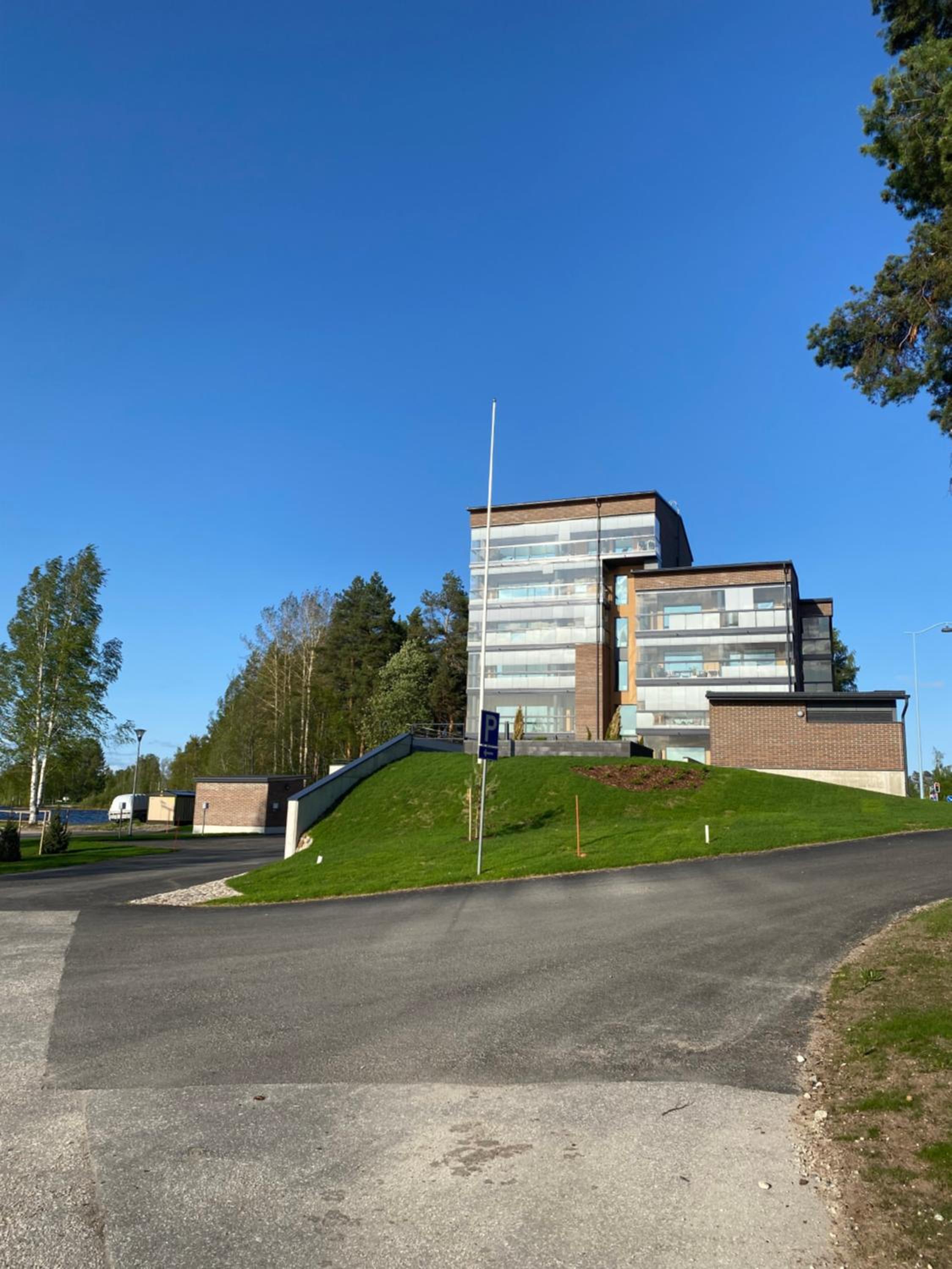 Tyylikäs saunallinen huoneisto Sotkamon satamassa