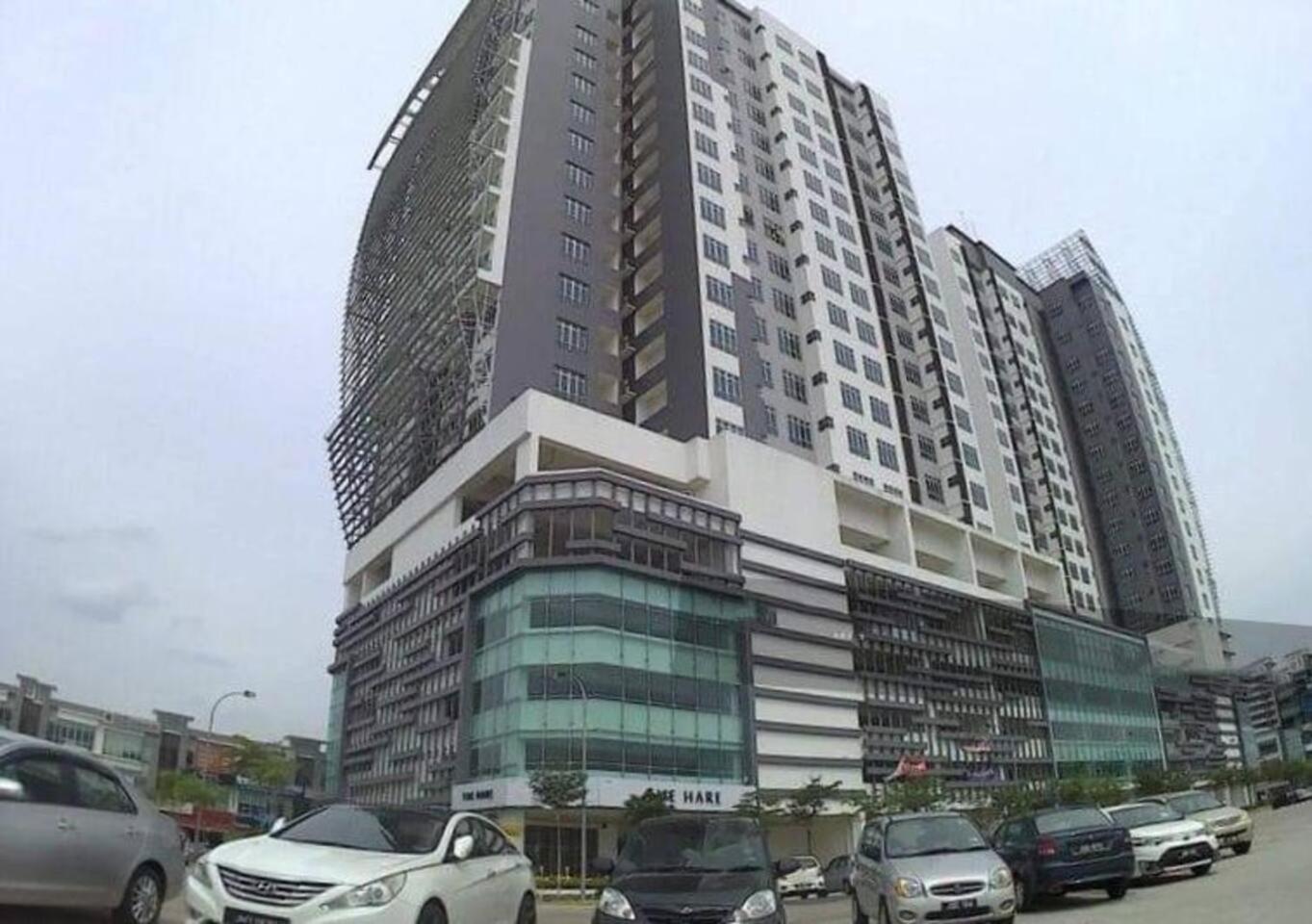 Paradise Sovo Austin Height
