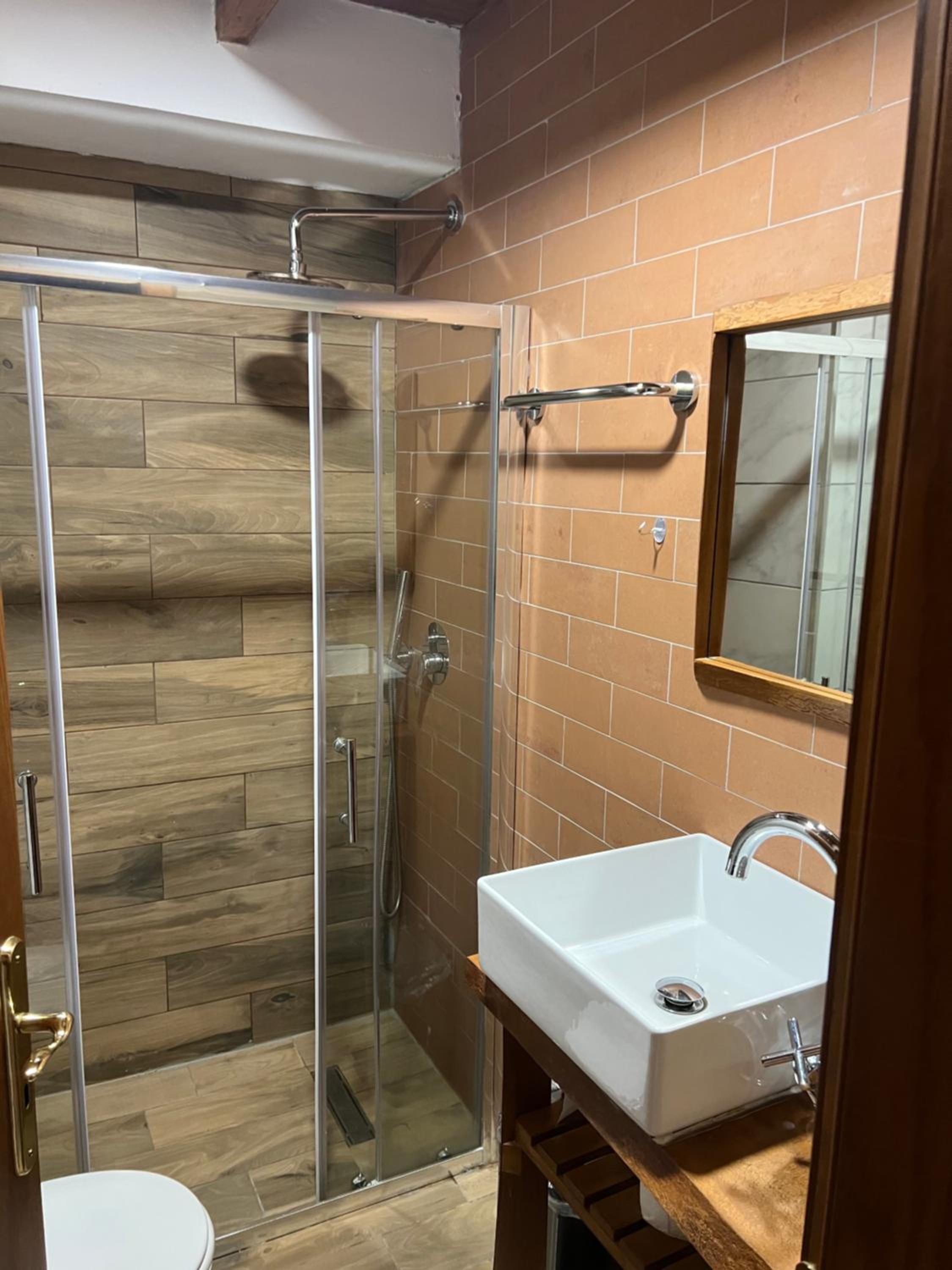 Molla Guest House