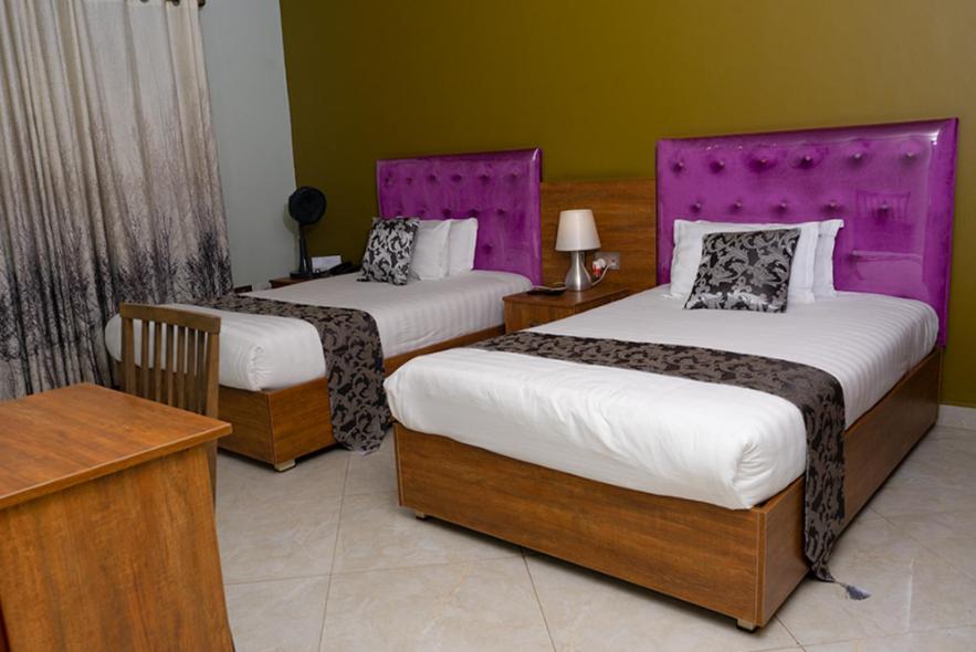 SamWeb Bed and Breakfast