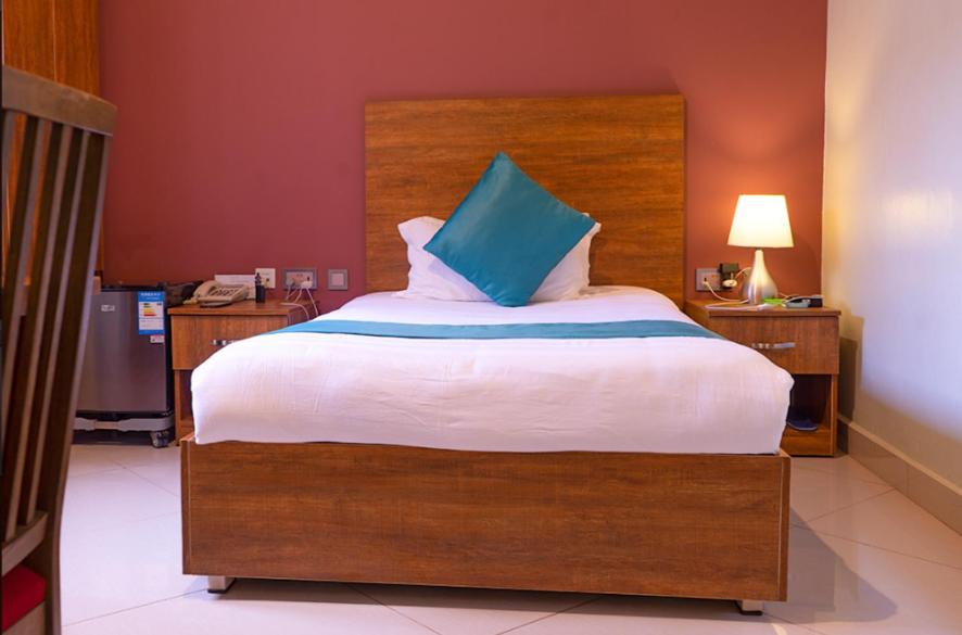 SamWeb Bed and Breakfast