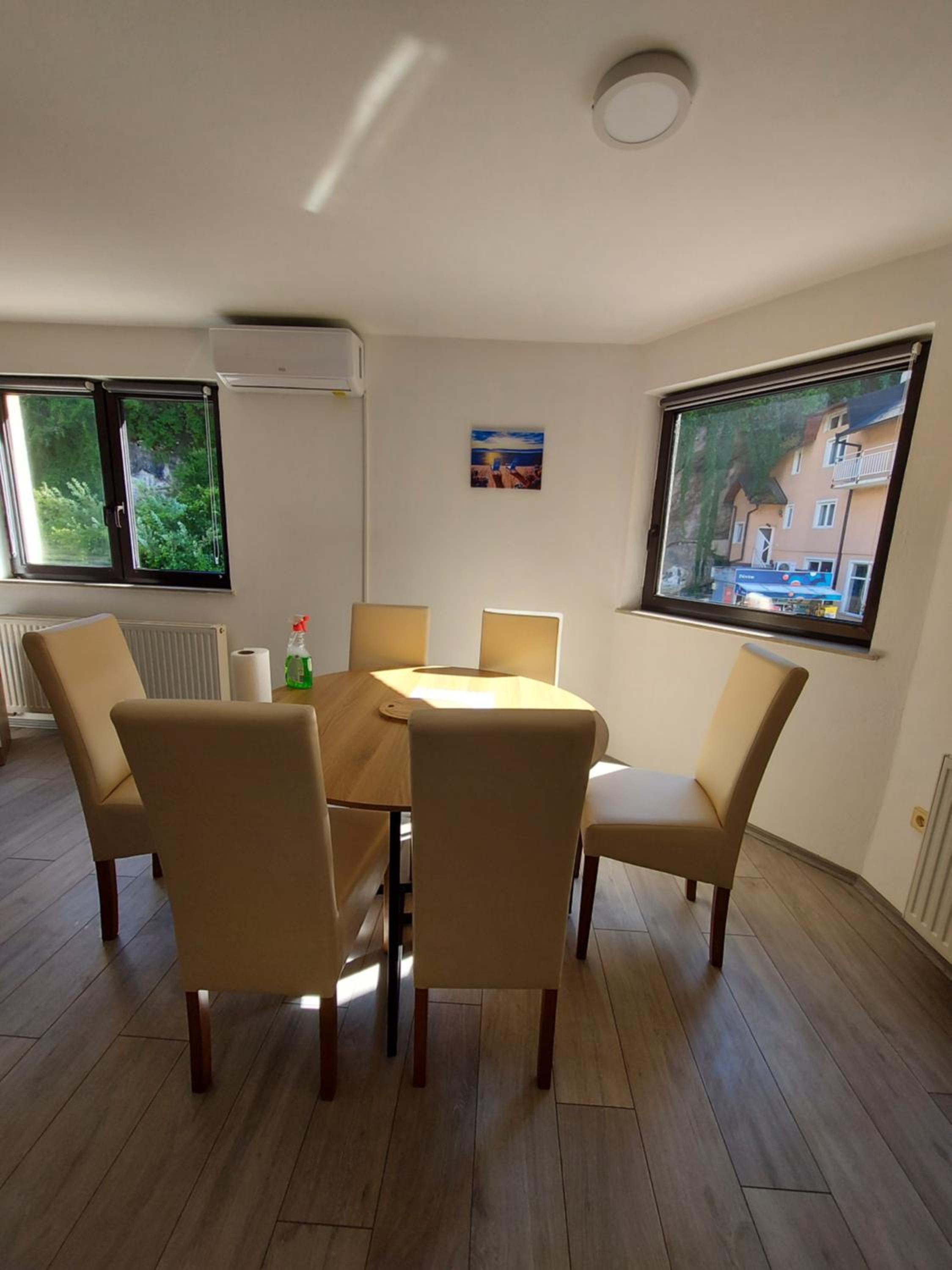 Apartman Trupsi
