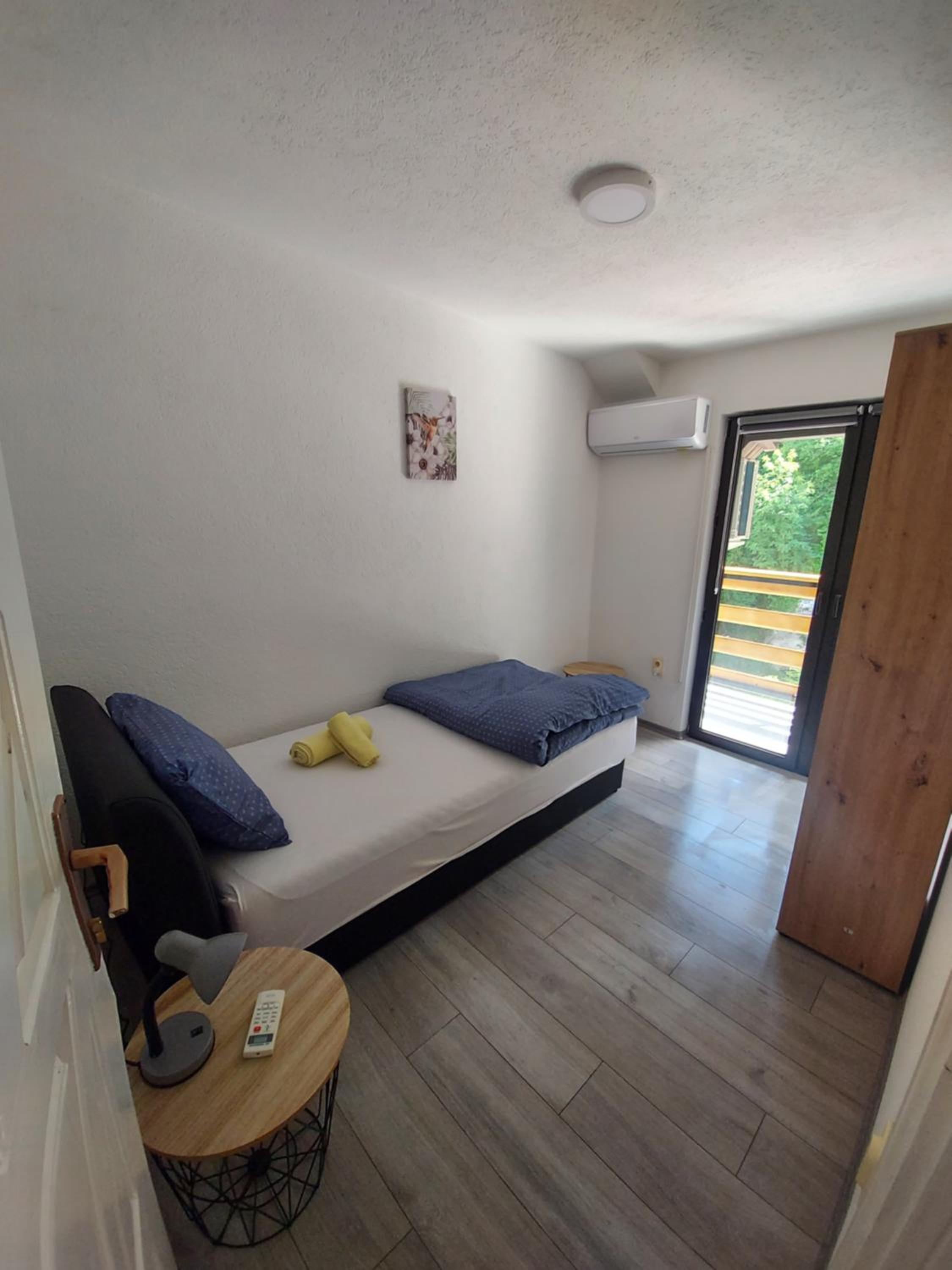 Apartman Trupsi
