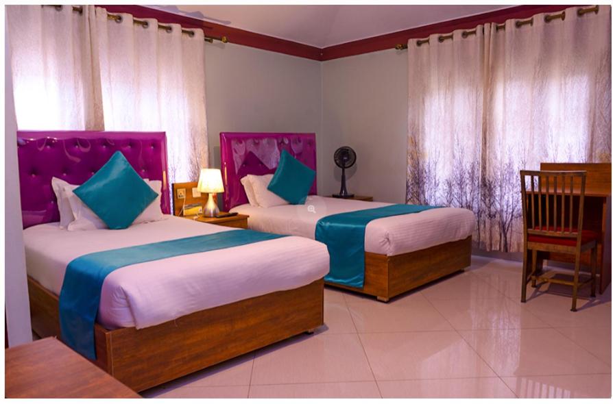 SamWeb Bed and Breakfast