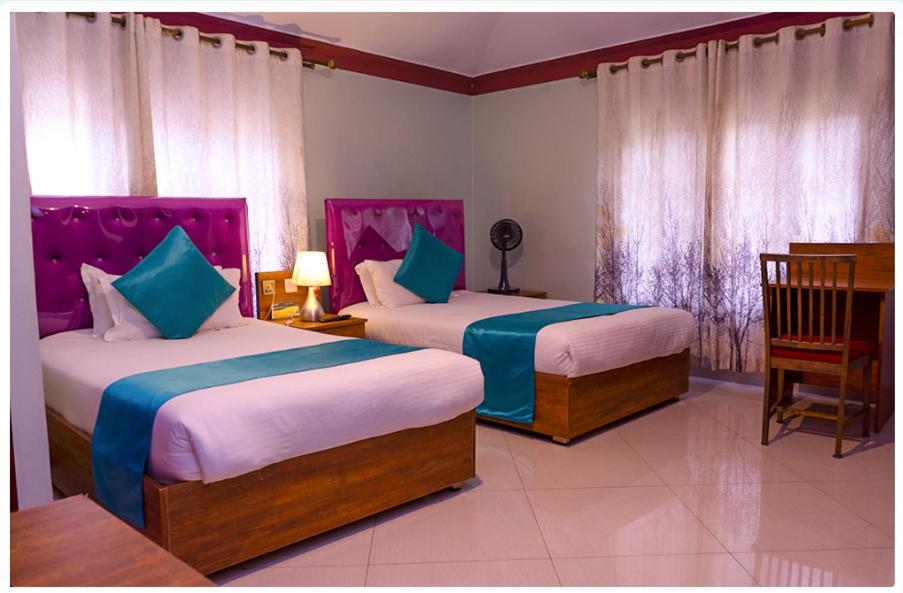 SamWeb Bed and Breakfast
