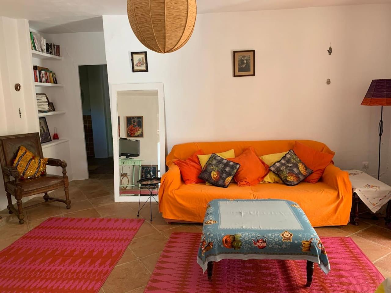 Casa Charms