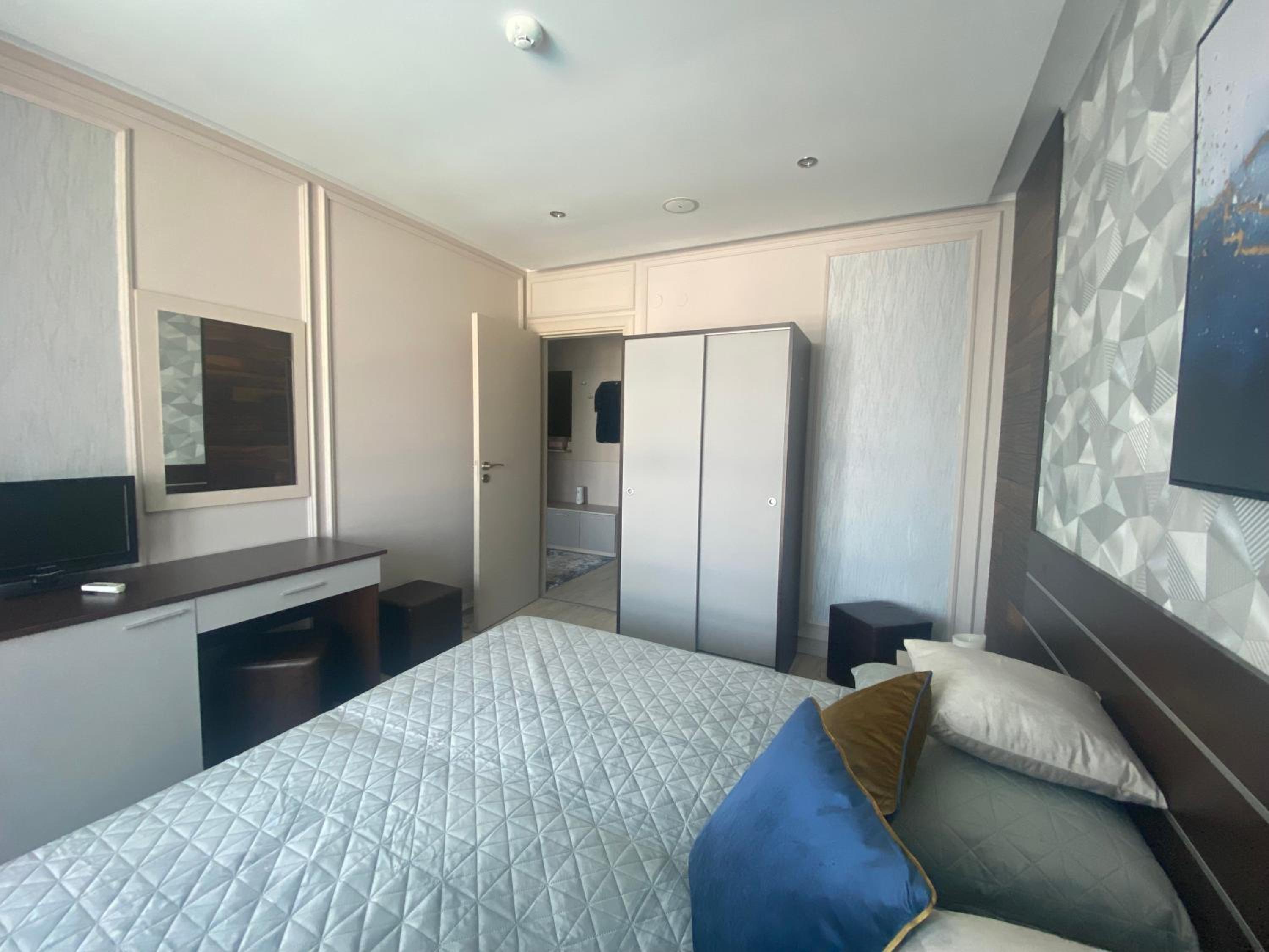 PARADISO 'В' 201 One Bedroom Apartment