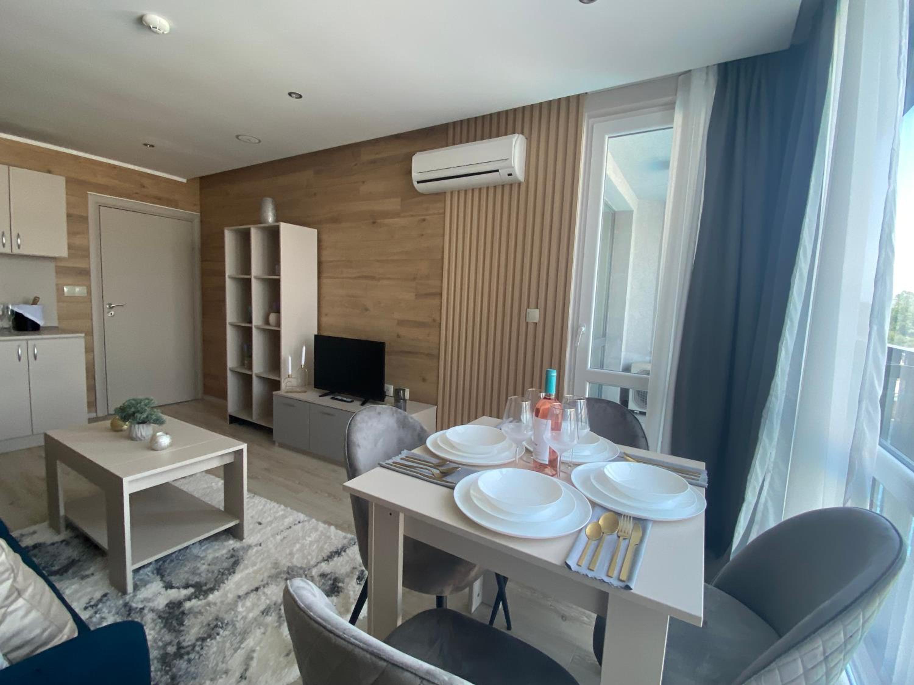 PARADISO 'В' 201 One Bedroom Apartment