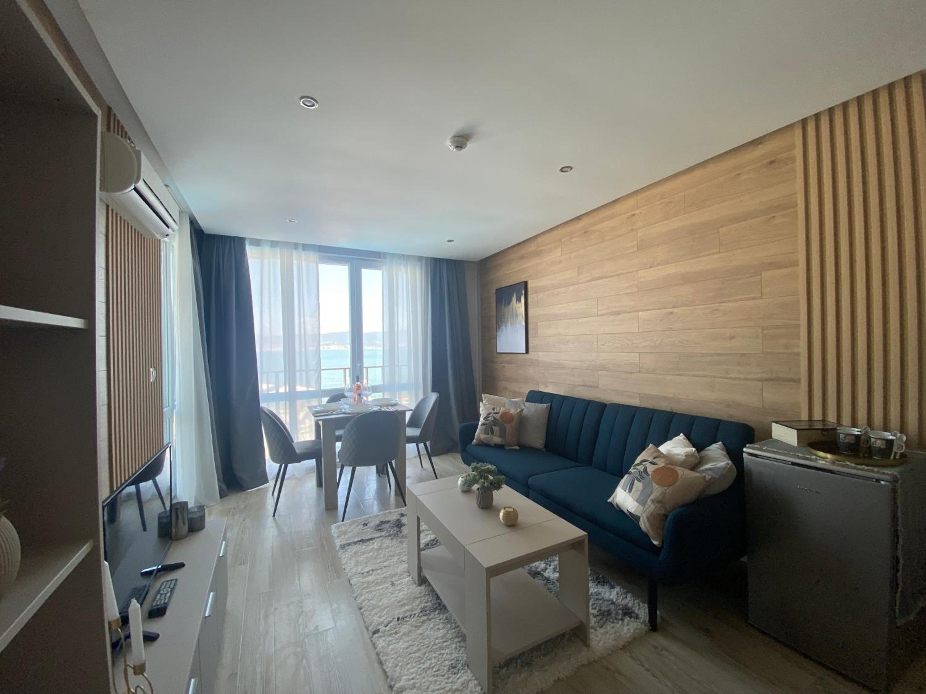 PARADISO 'В' 201 One Bedroom Apartment