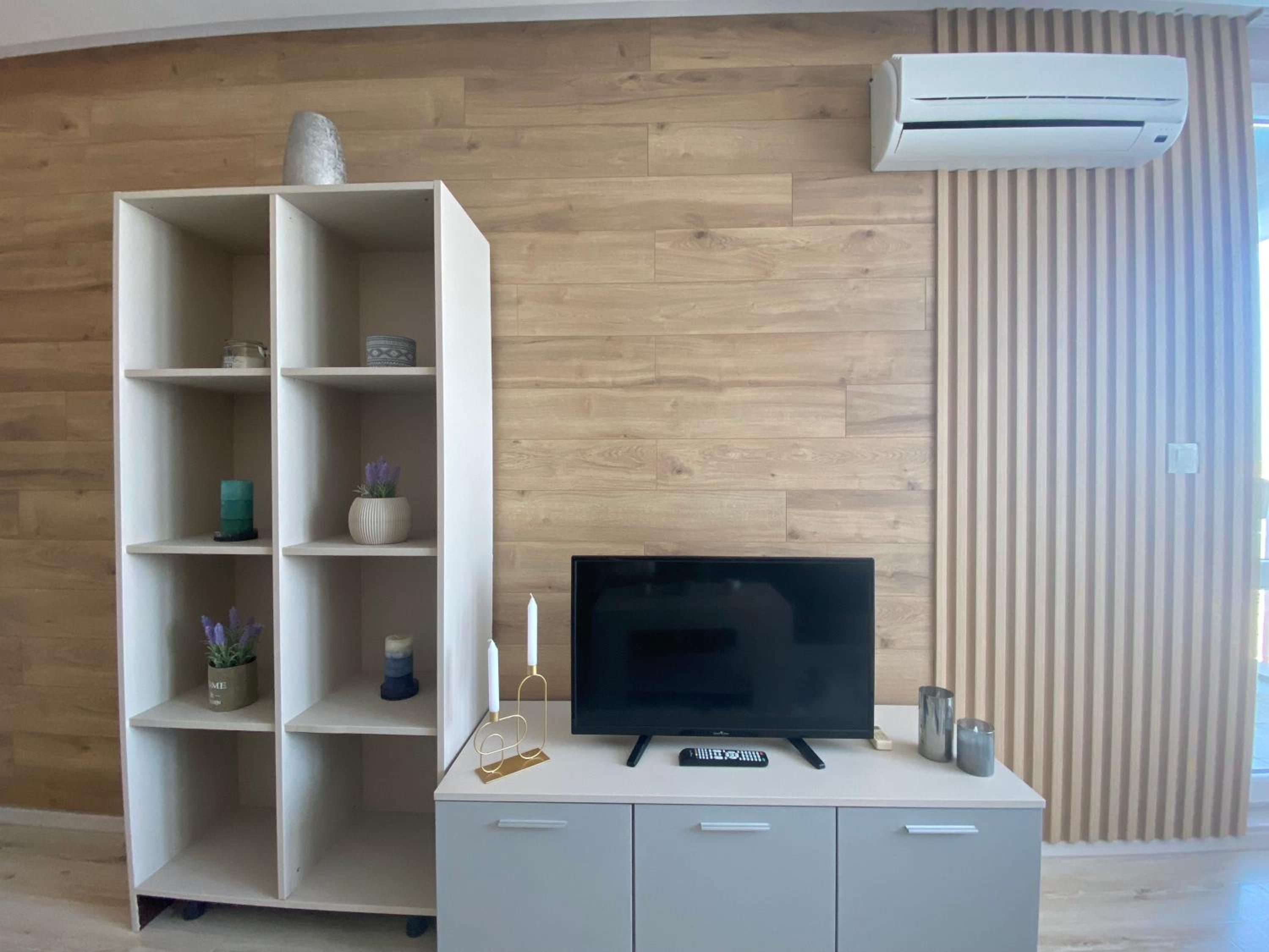 PARADISO 'В' 201 One Bedroom Apartment