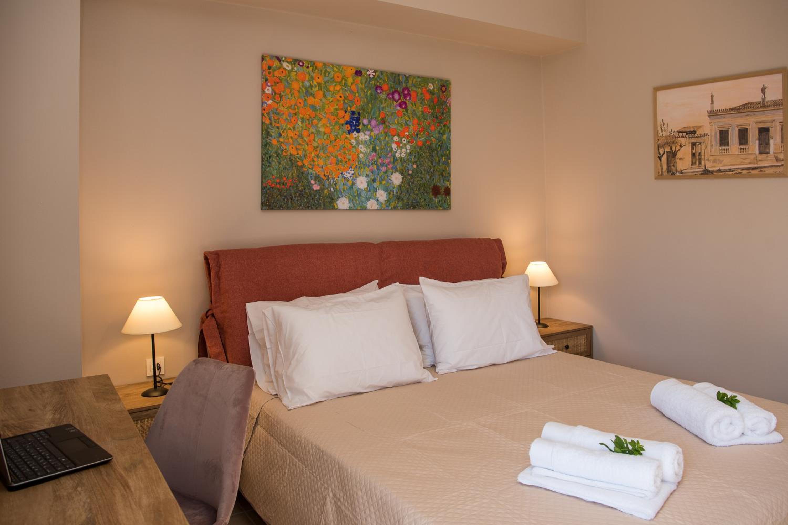 Akrotiri Sea View Suites view 3