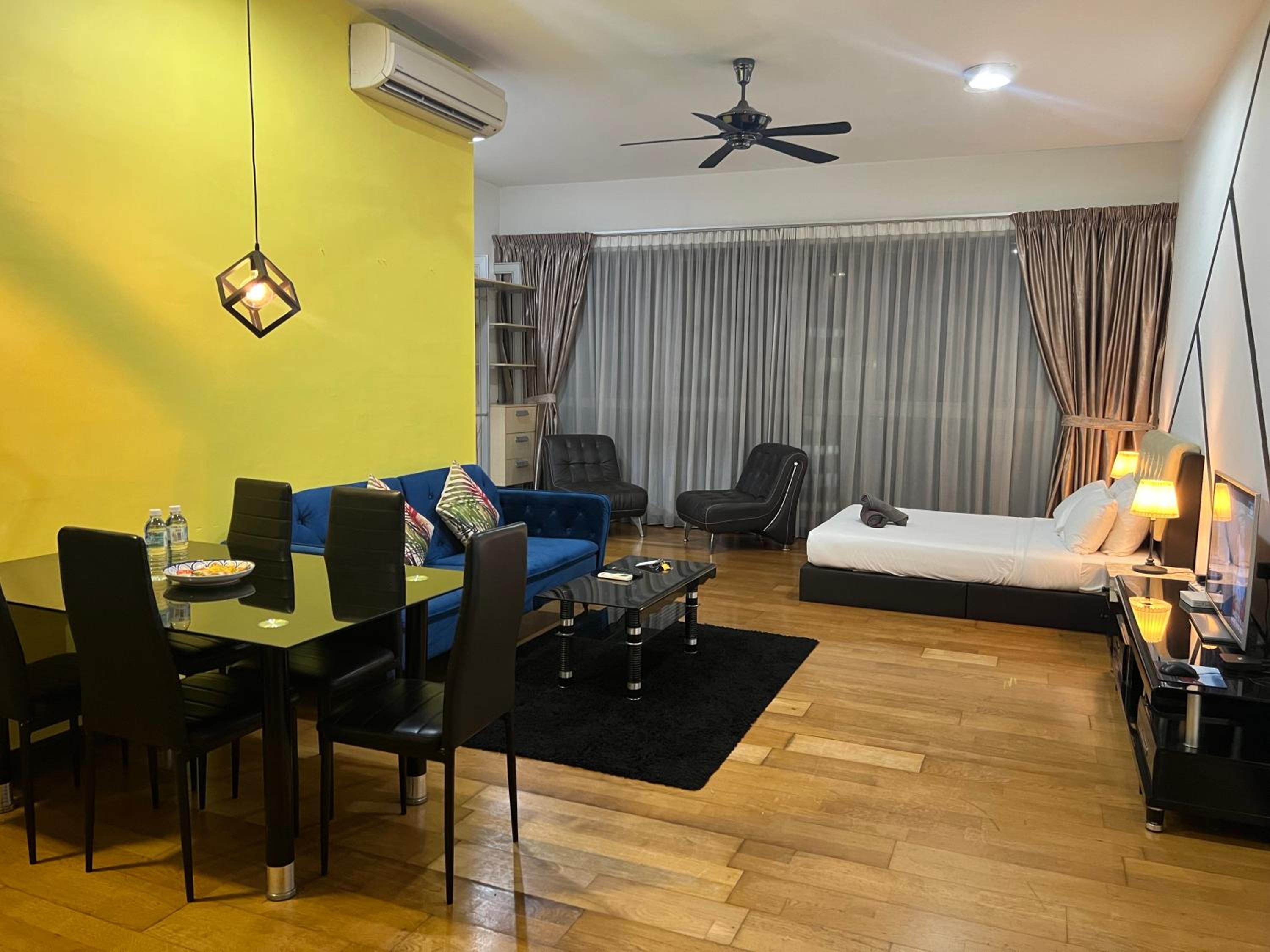 Regalia suites 424