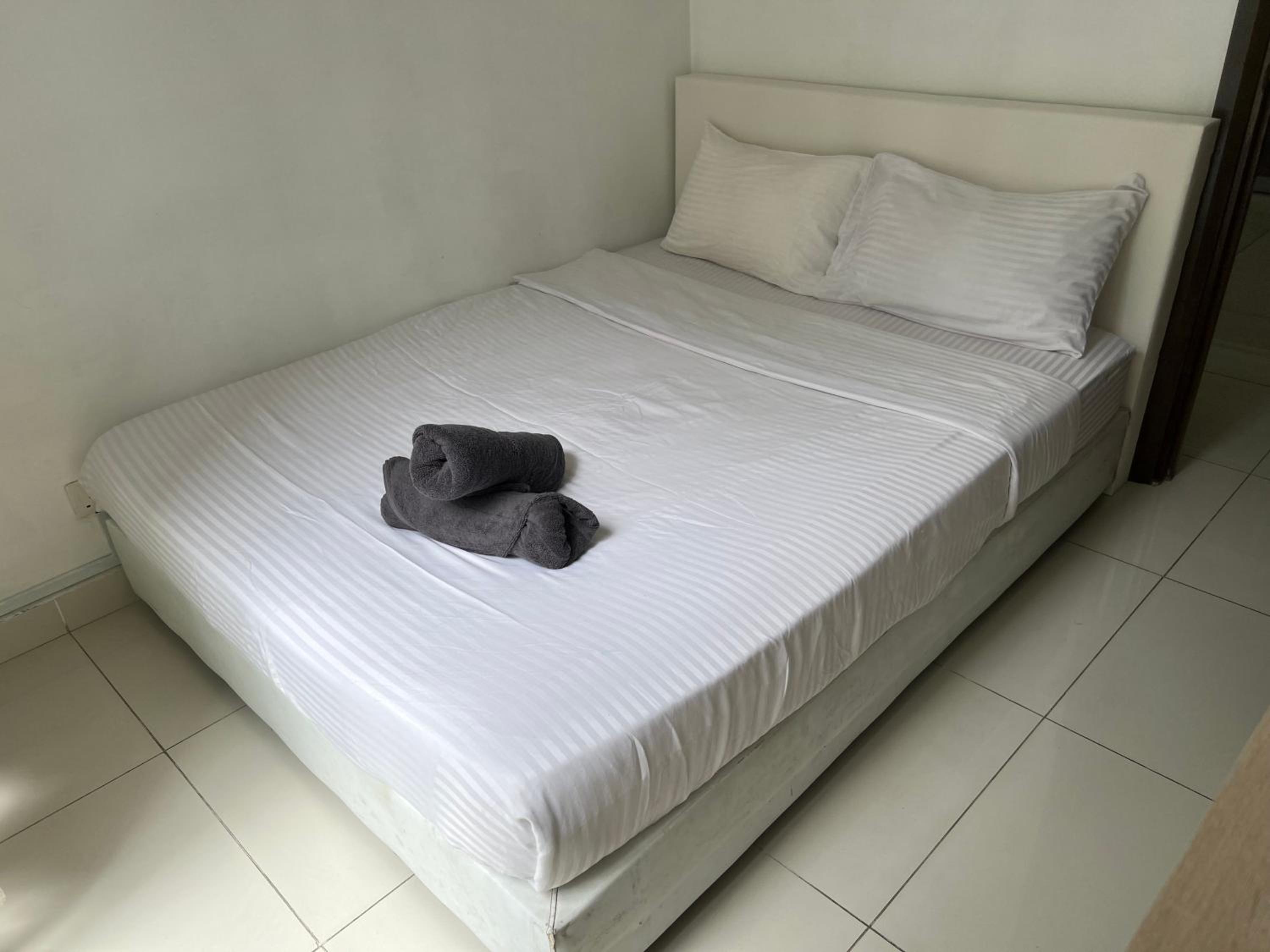 Regalia suites 424