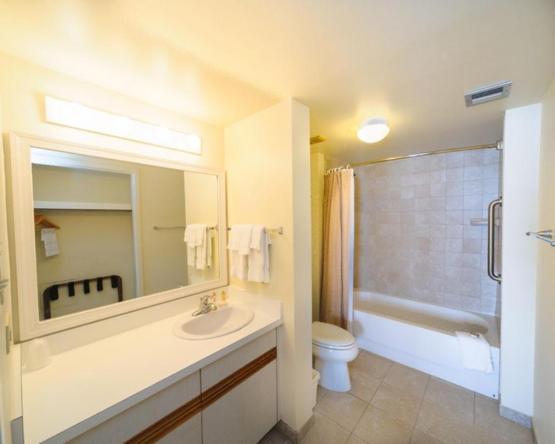SR-T2 - Sea Ranch Resort - Prime Oceanfront condo Oceanviews Indoor Pool Restaurant view 5