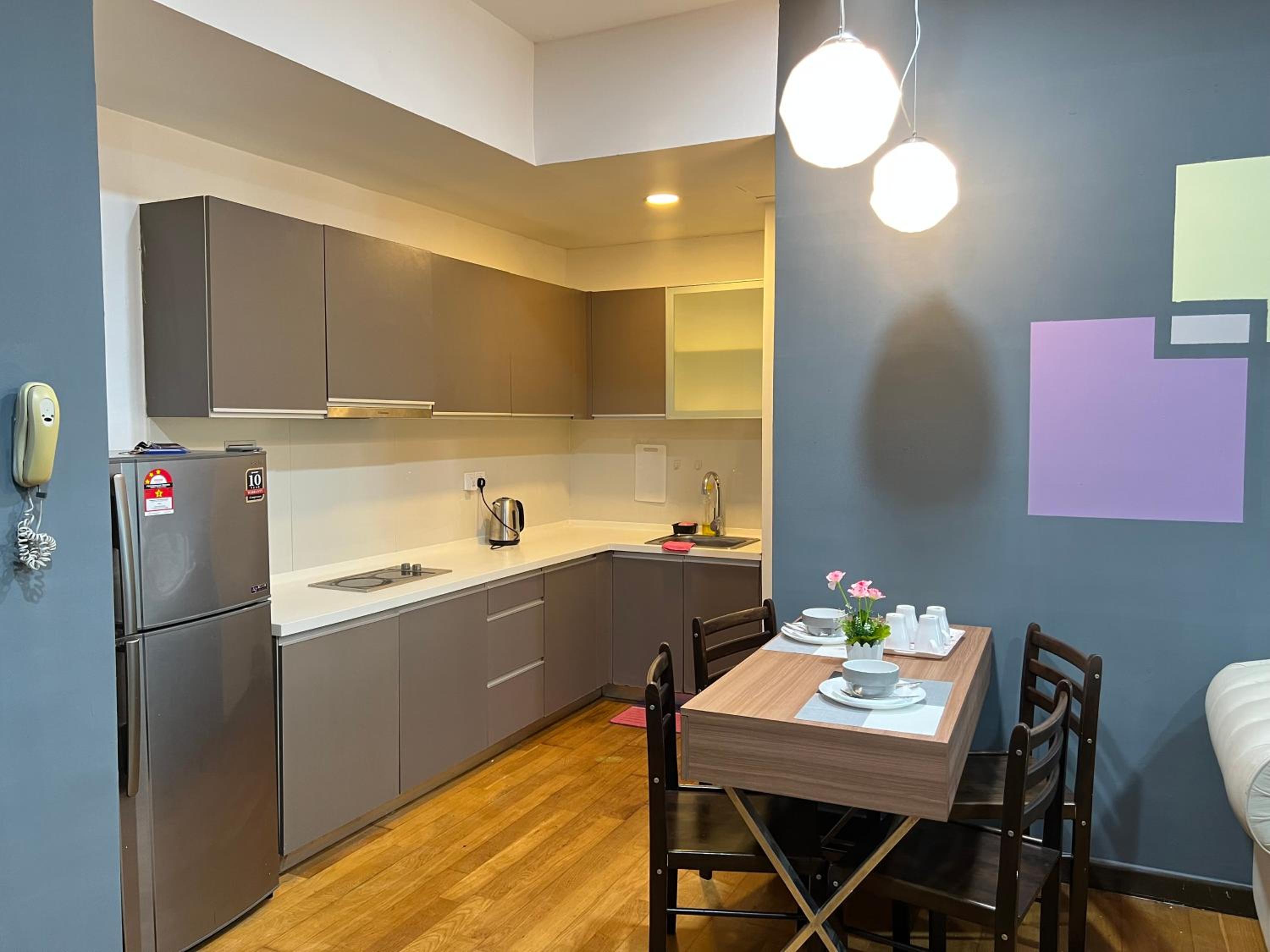 Regalia suites 424