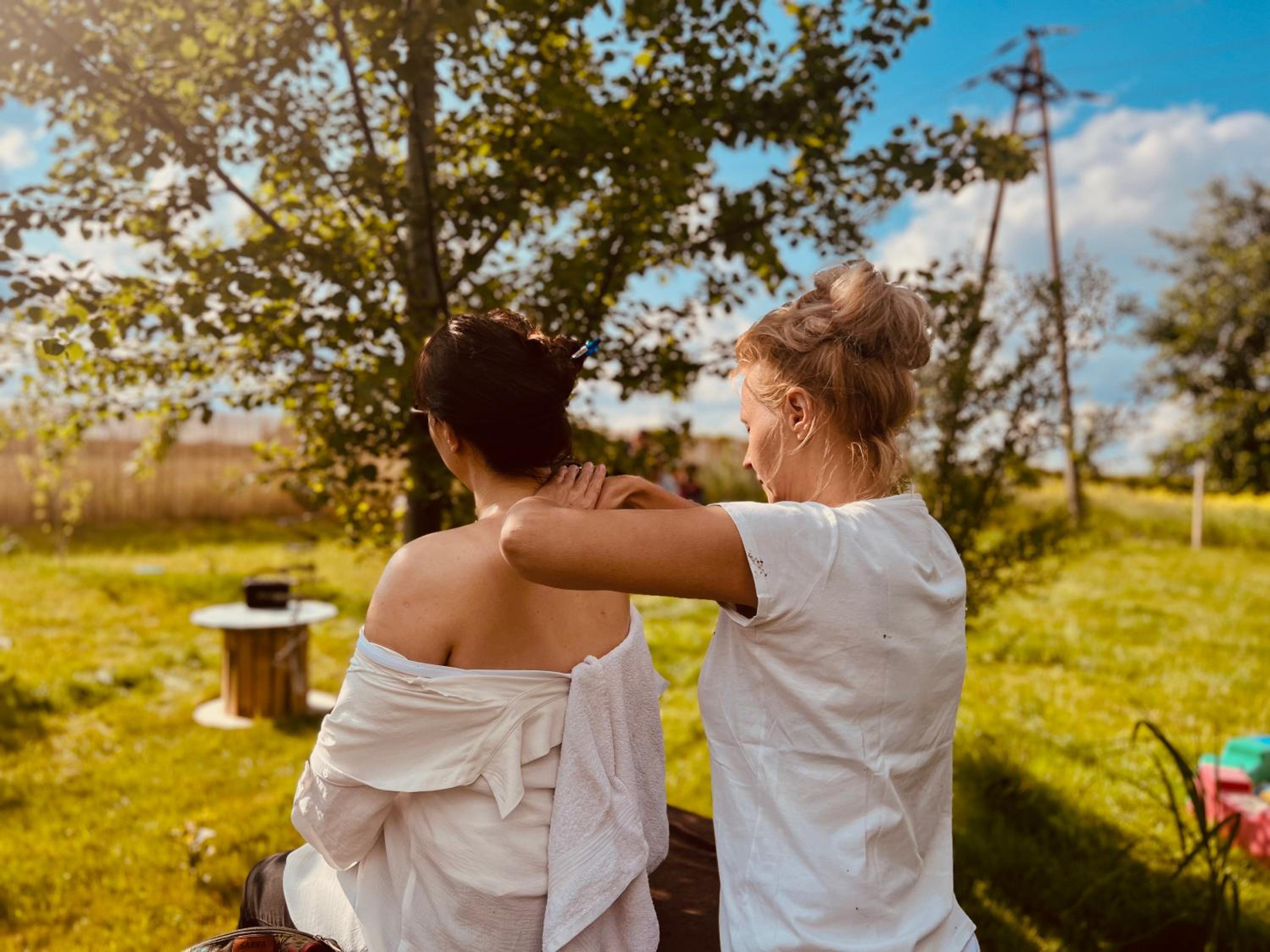 Glamping Stacja Zieleniec w Nałęczowie