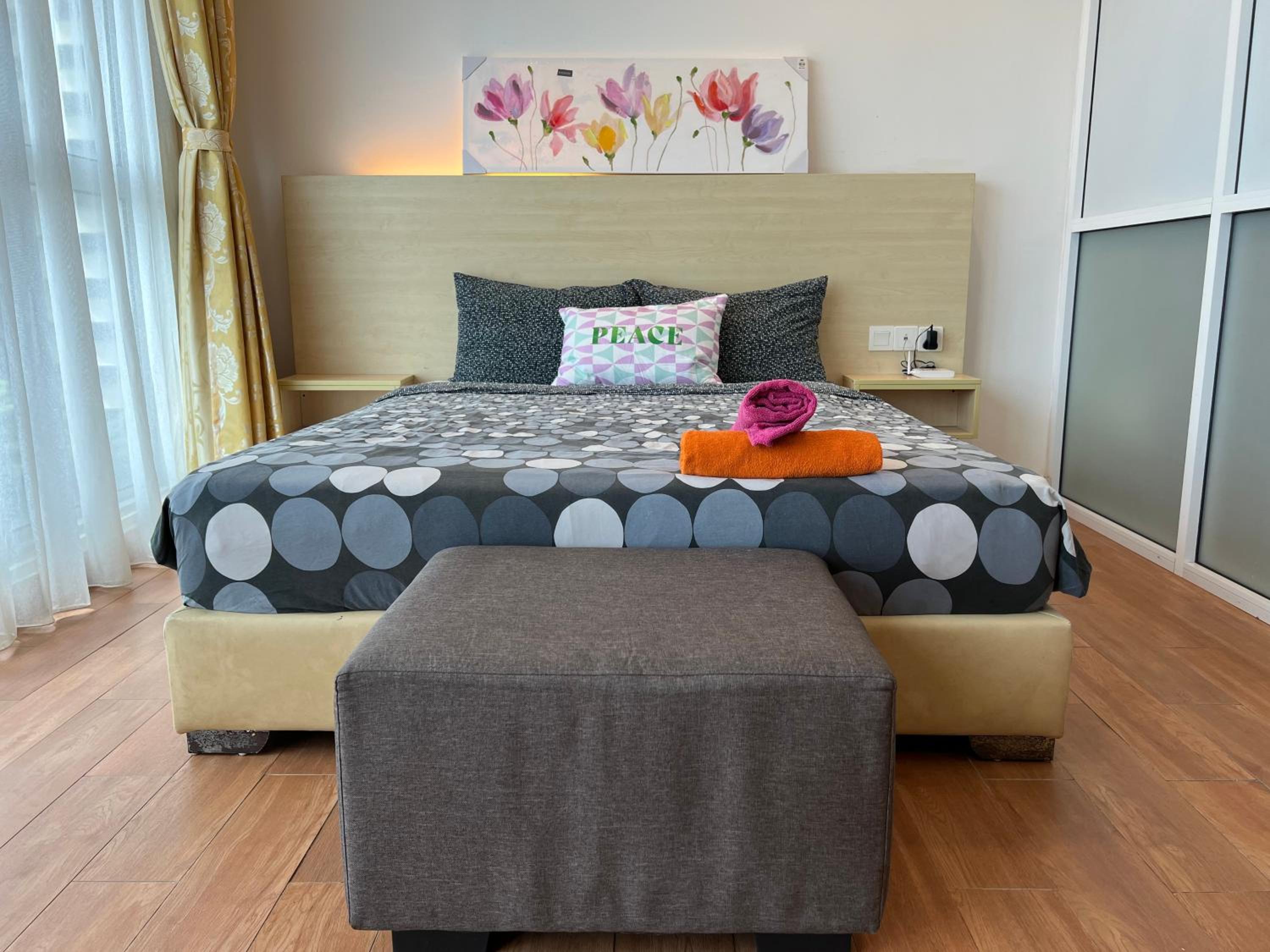 Regalia suites 424