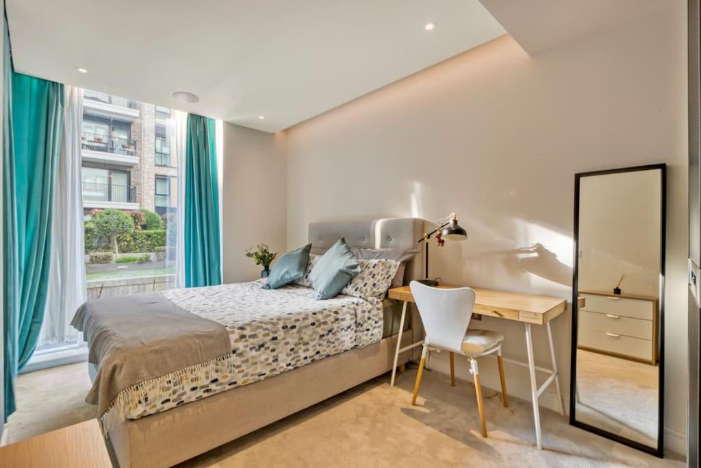 Canal Side Luxury 1 Bed Chelsea