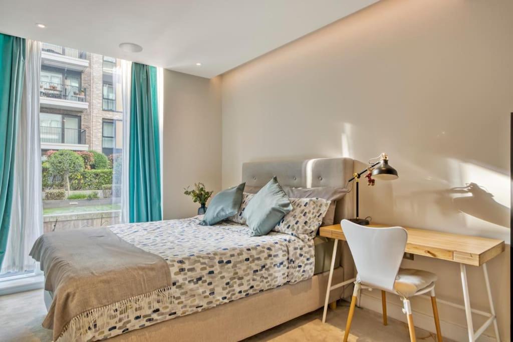 Canal Side Luxury 1 Bed Chelsea