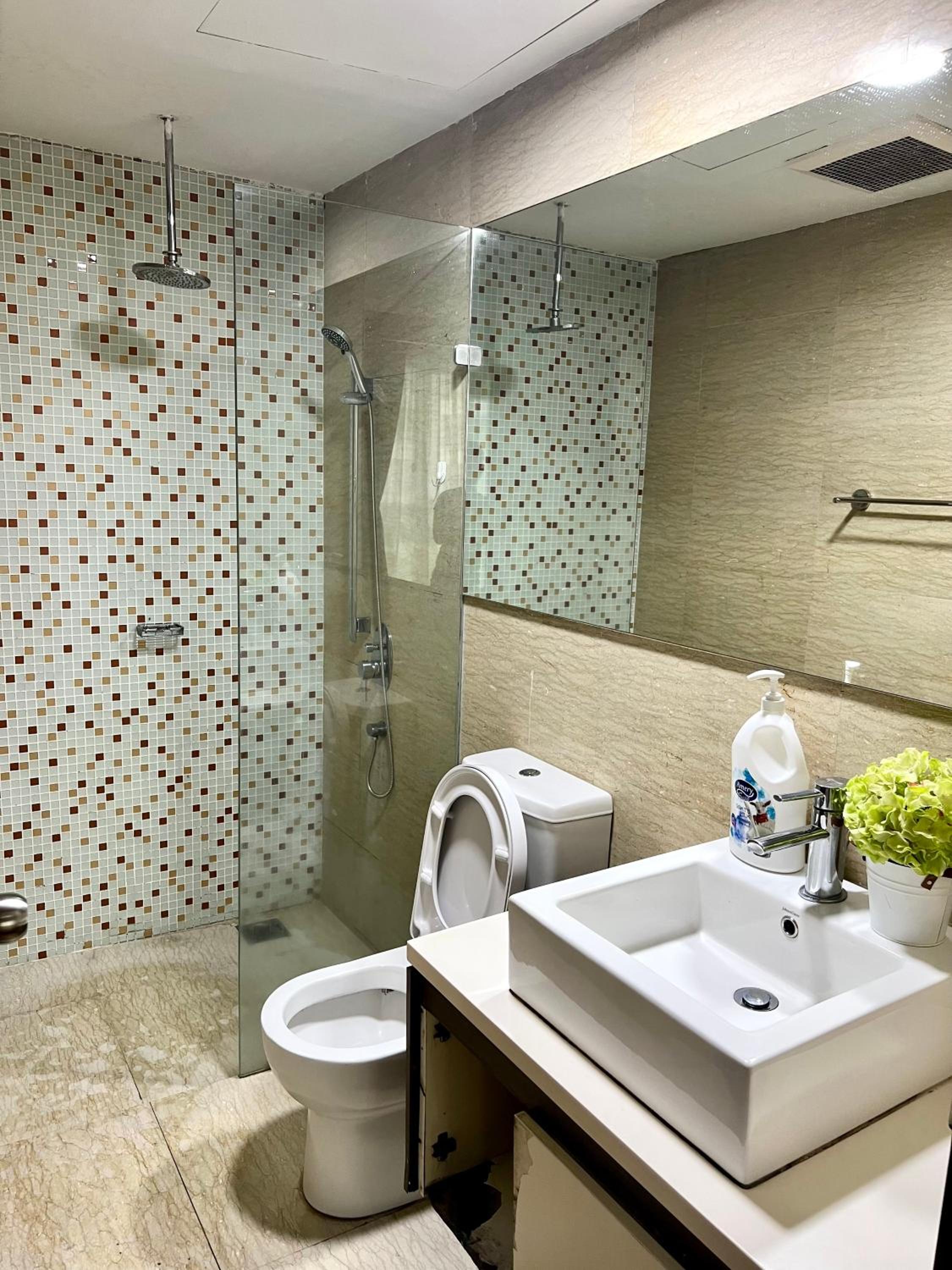 Regalia suites 424