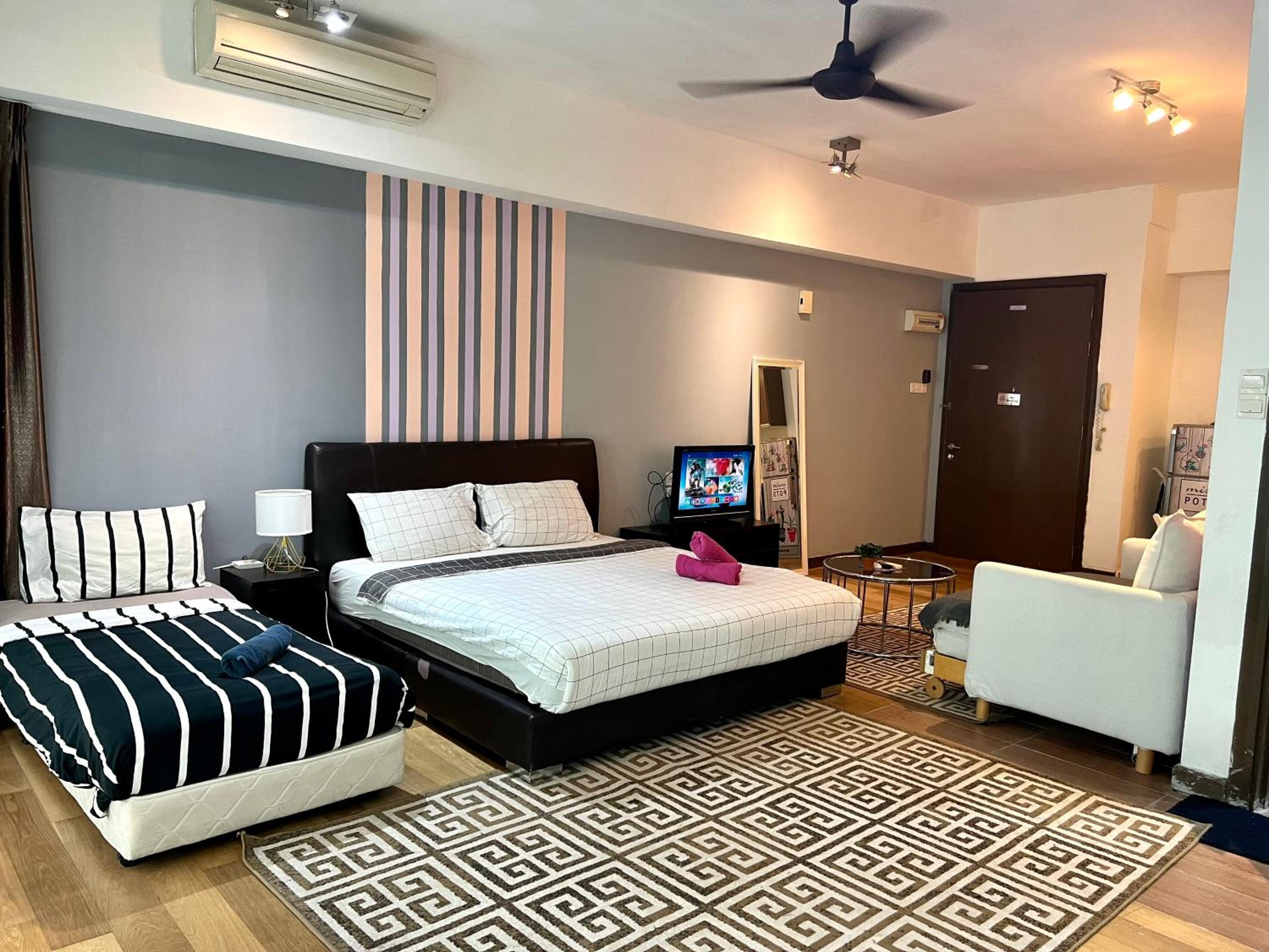 Regalia suites 424