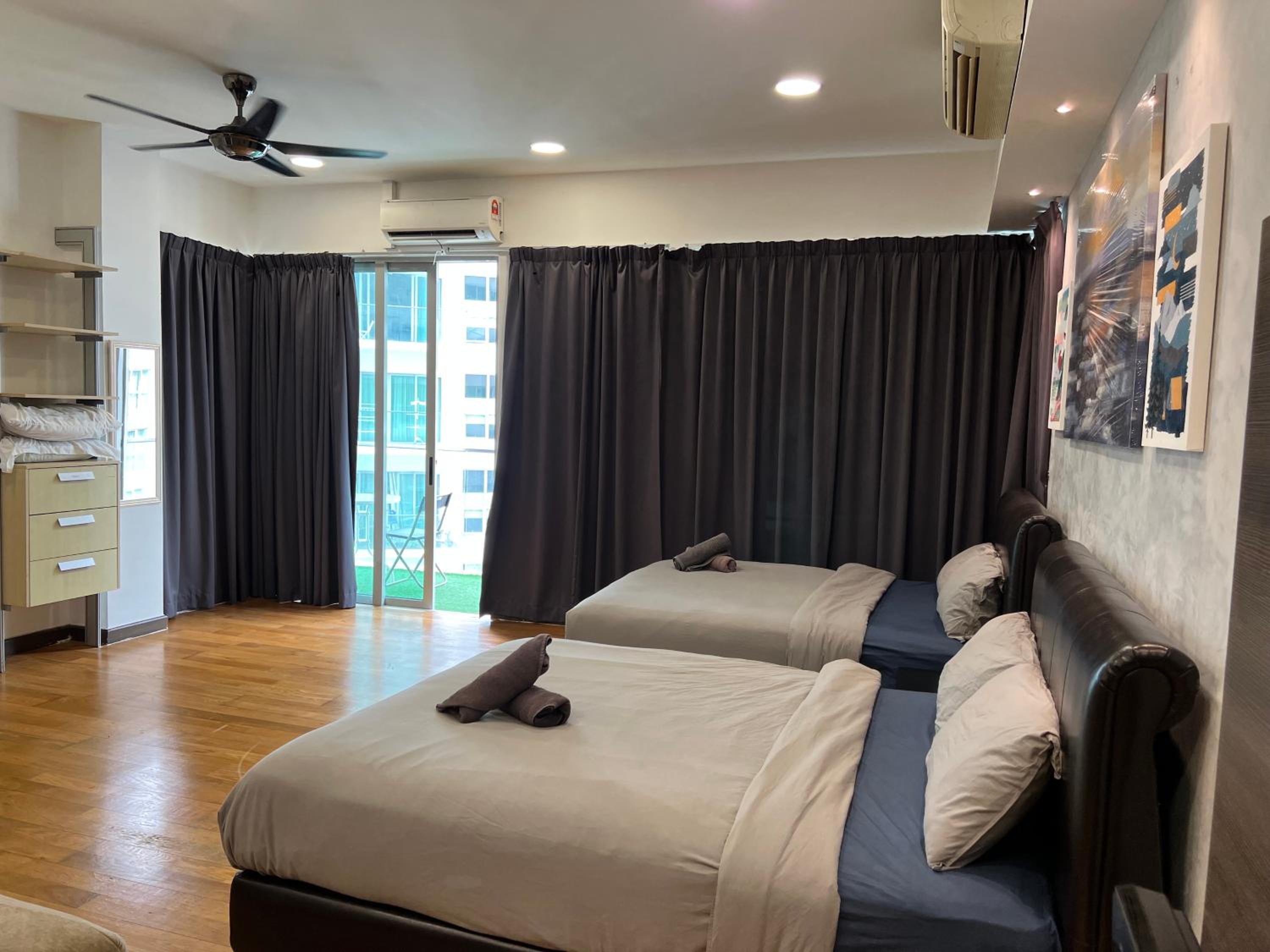 Regalia suites 424