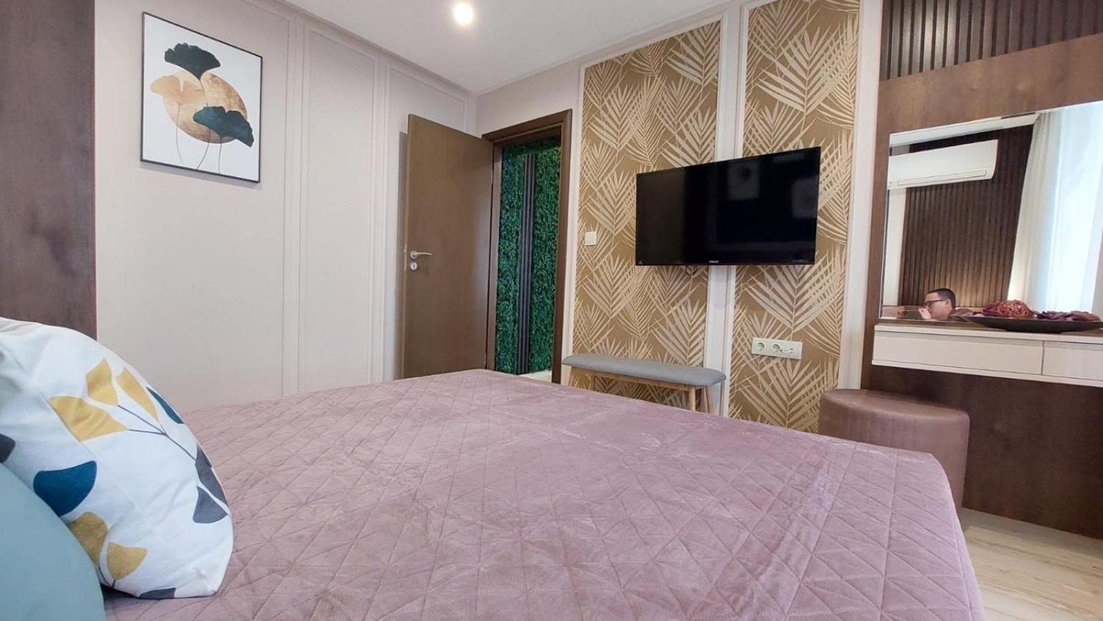 PARADISO 'В' 607 Large Luxury Apartment