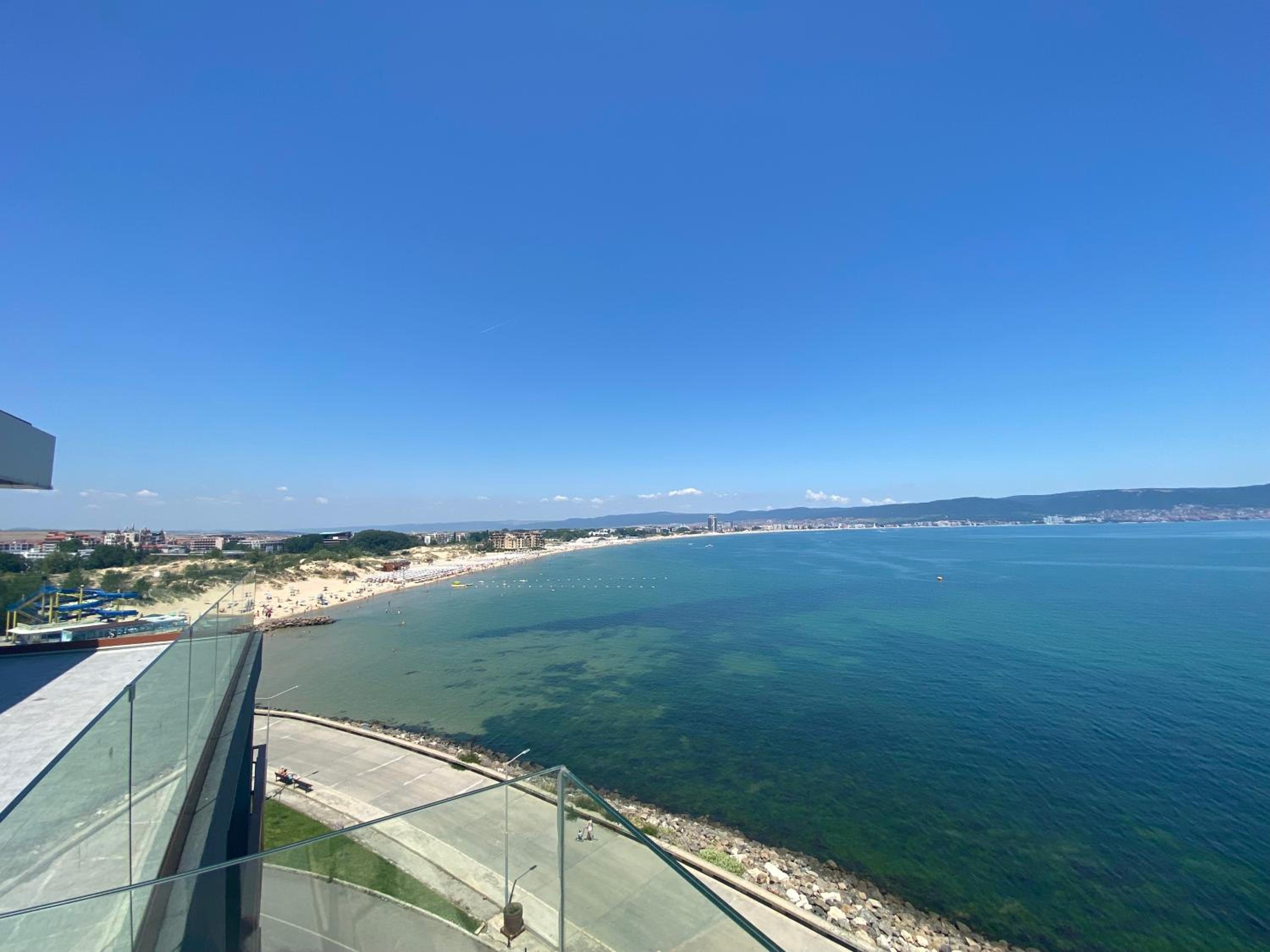 PARADISO 'В' 607 Large Luxury Apartment