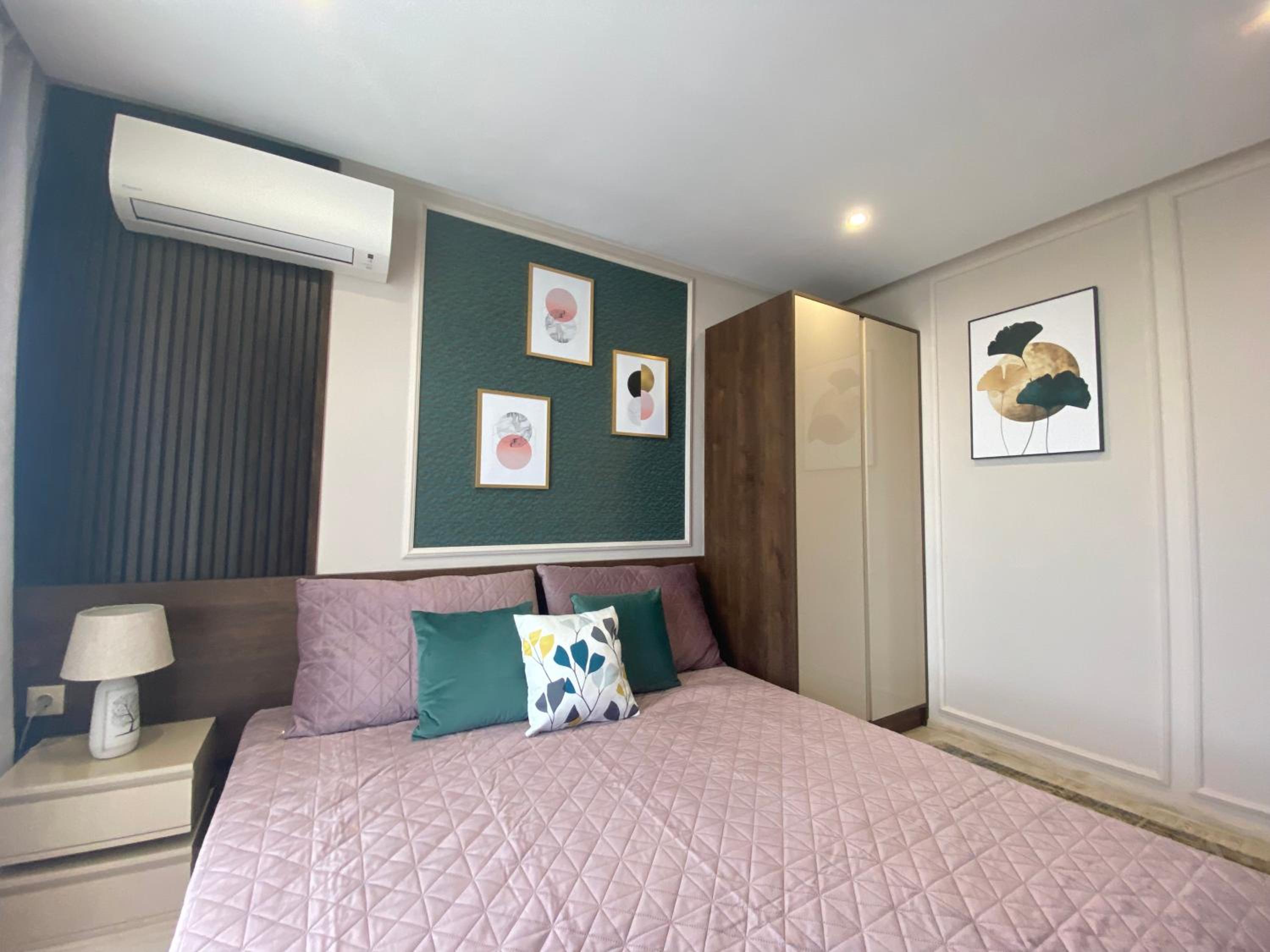 PARADISO 'В' 607 Large Luxury Apartment