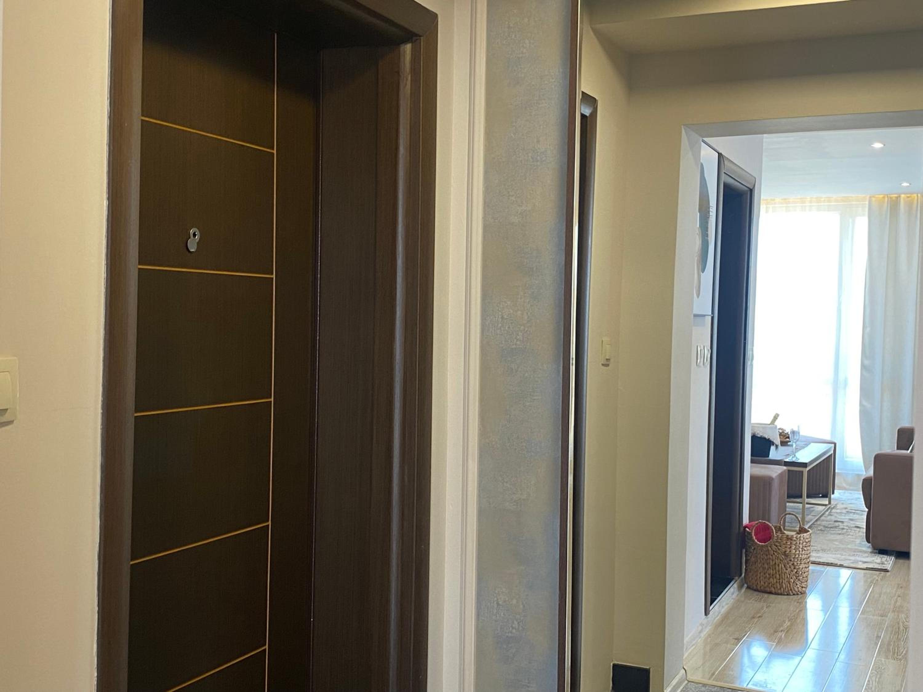 PARADISO 'В' 607 Large Luxury Apartment