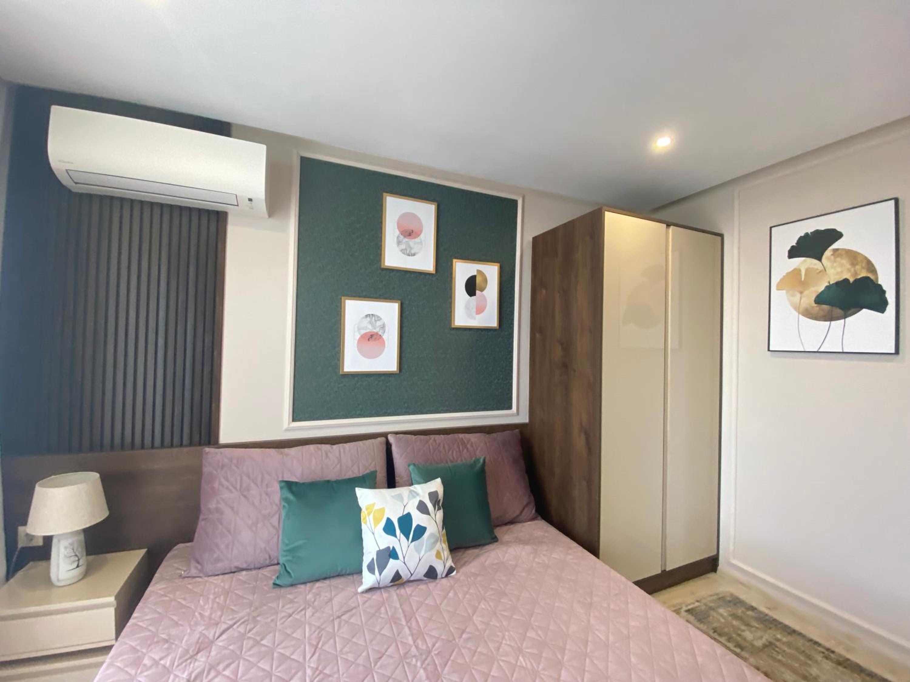 PARADISO 'В' 607 Large Luxury Apartment