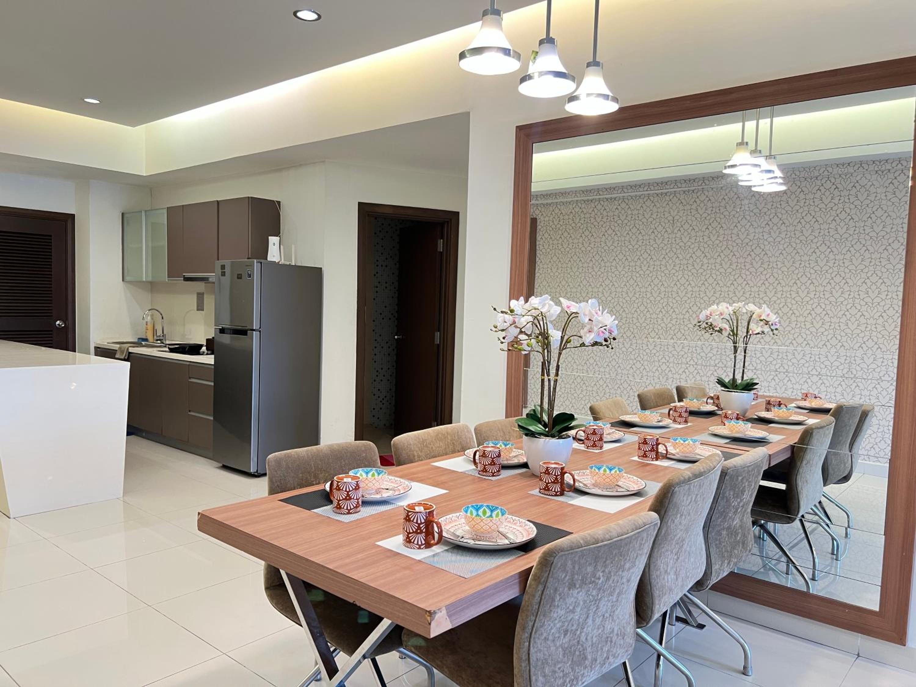 Regalia suites 424