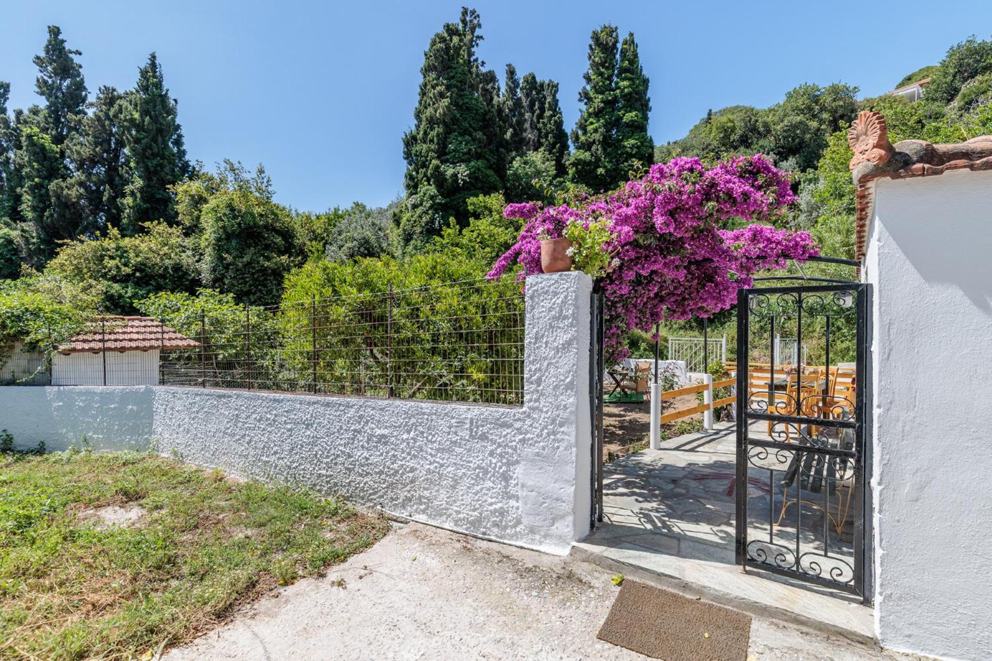 Machis House Skopelos