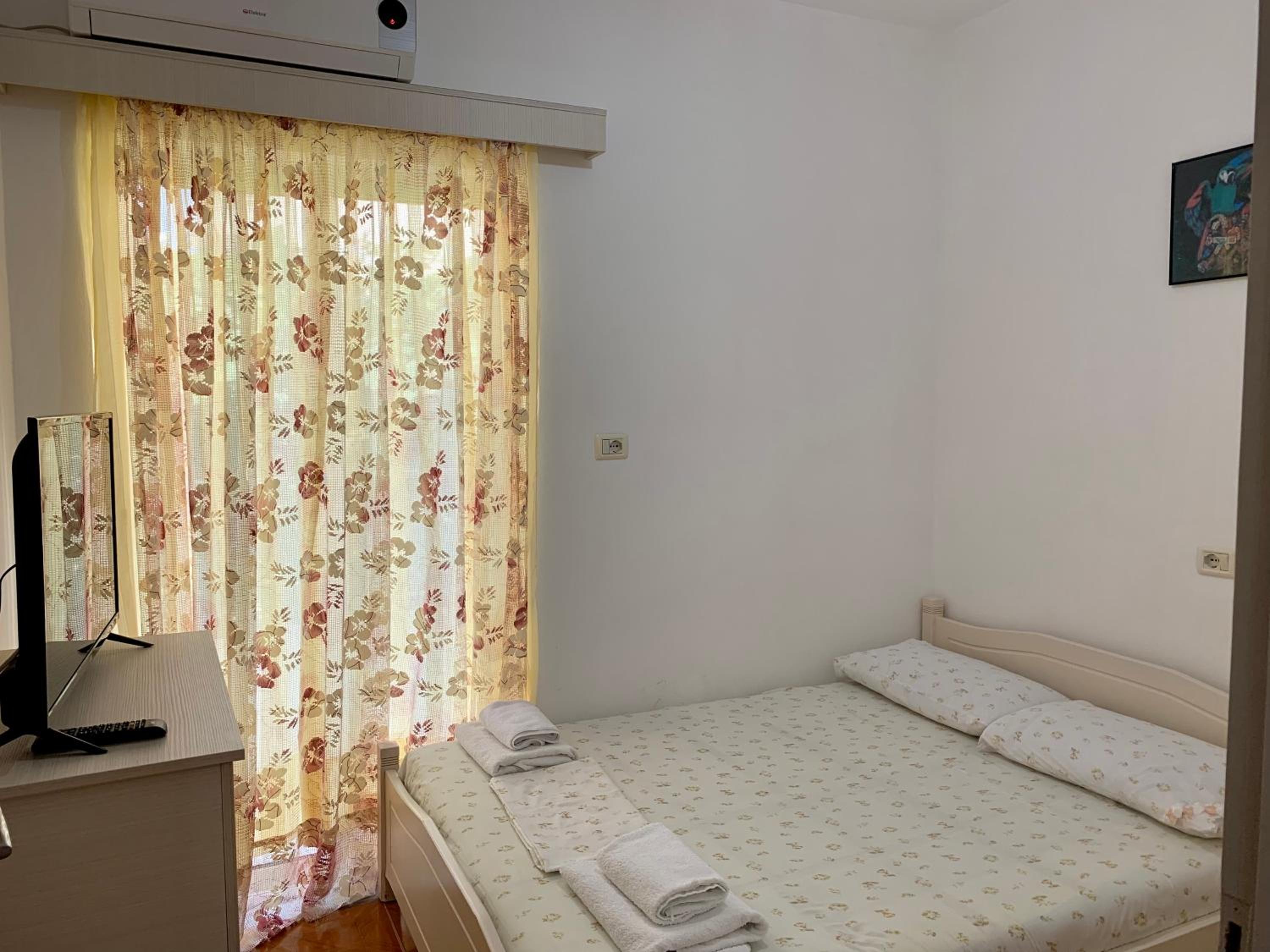 Vaso Apts
