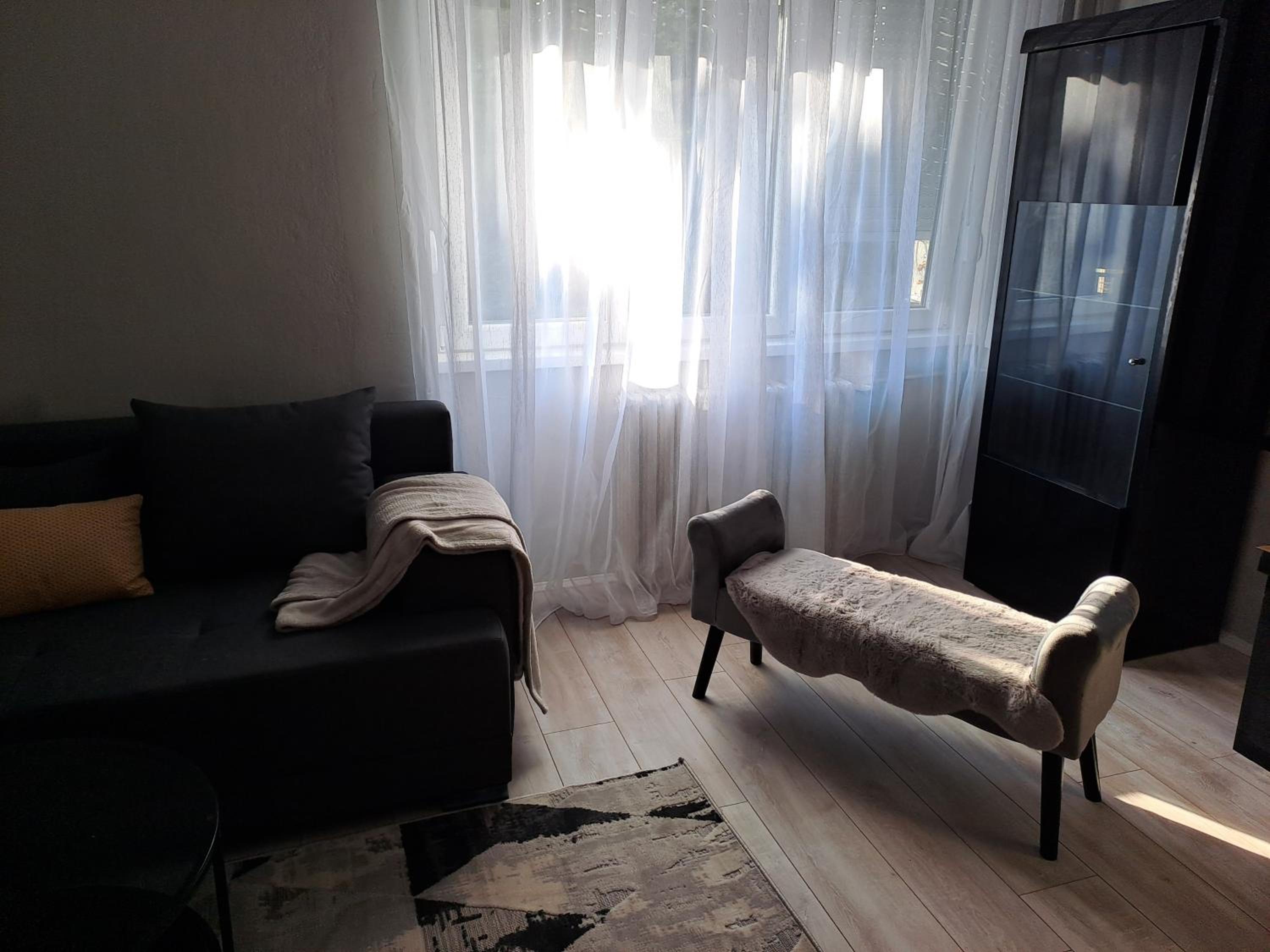 Emili apartman
