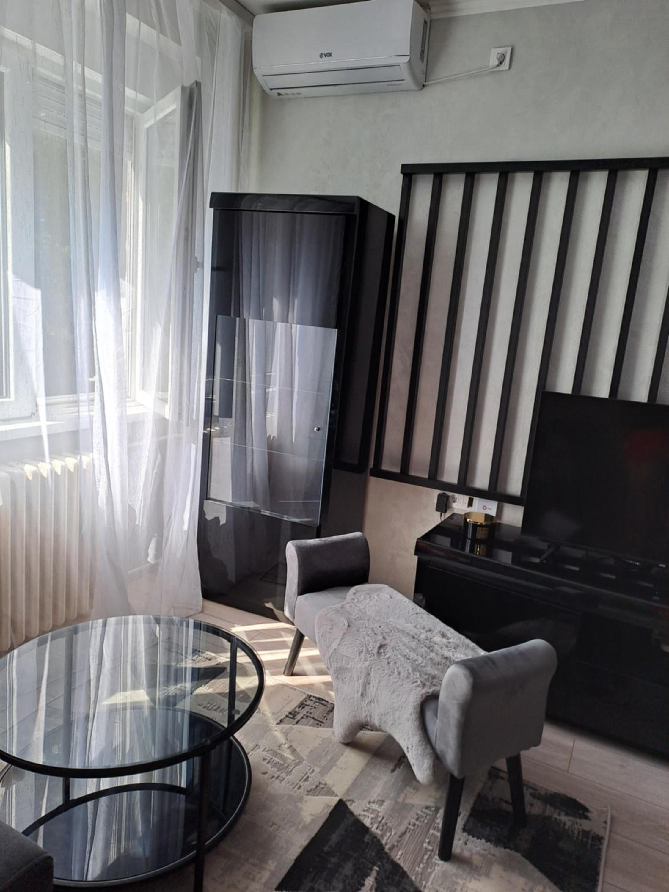 Emili apartman