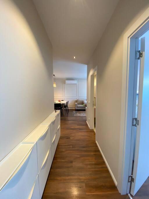 Ilirjan apartment