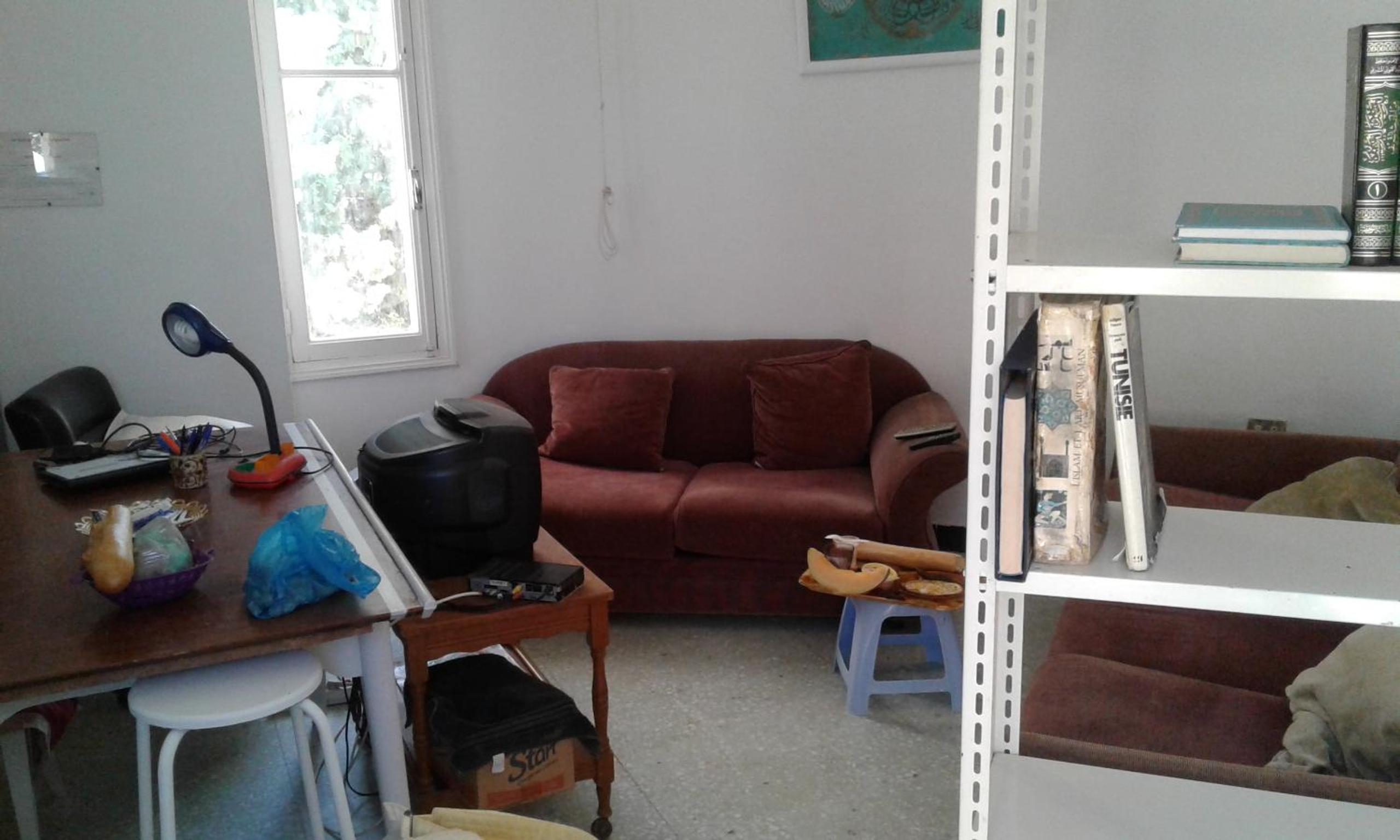 Photo 6