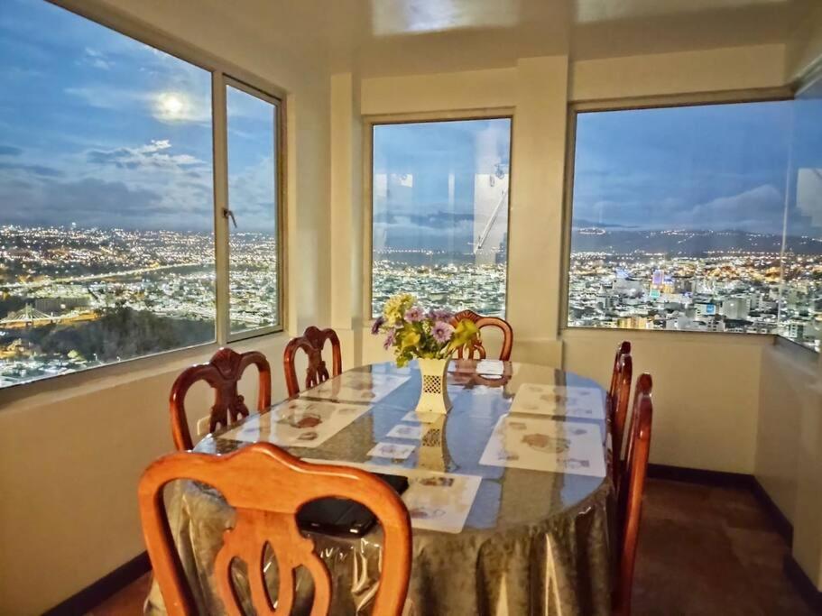 Espectacular Hermosa Casa Vacacional !Sorprendente vista del paisaje de toda la ciudad y sus alrededores!