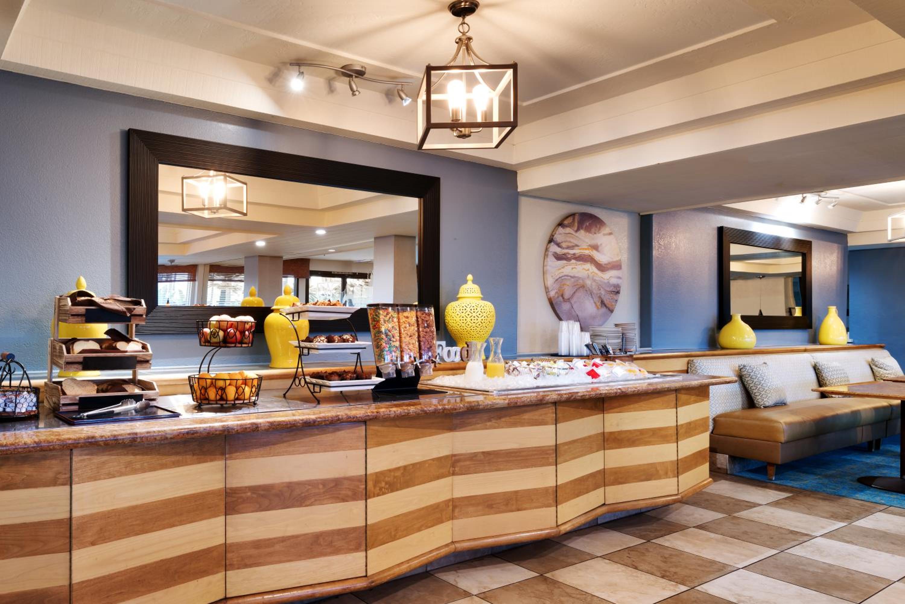 Orange County/Anaheim Vacations - Atrium Hotel Orange County - Property Image 5