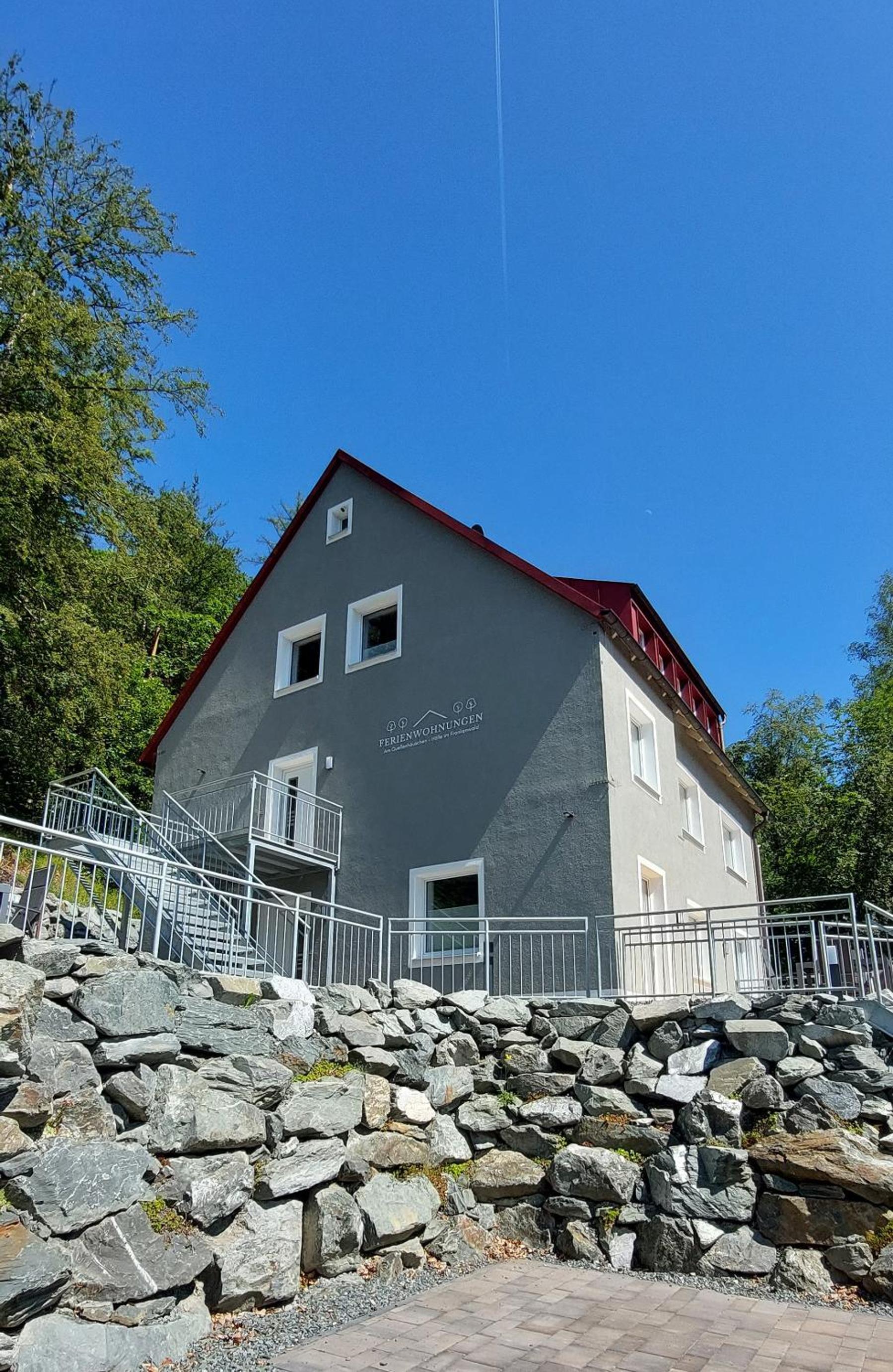 Am Quellenhäuschen