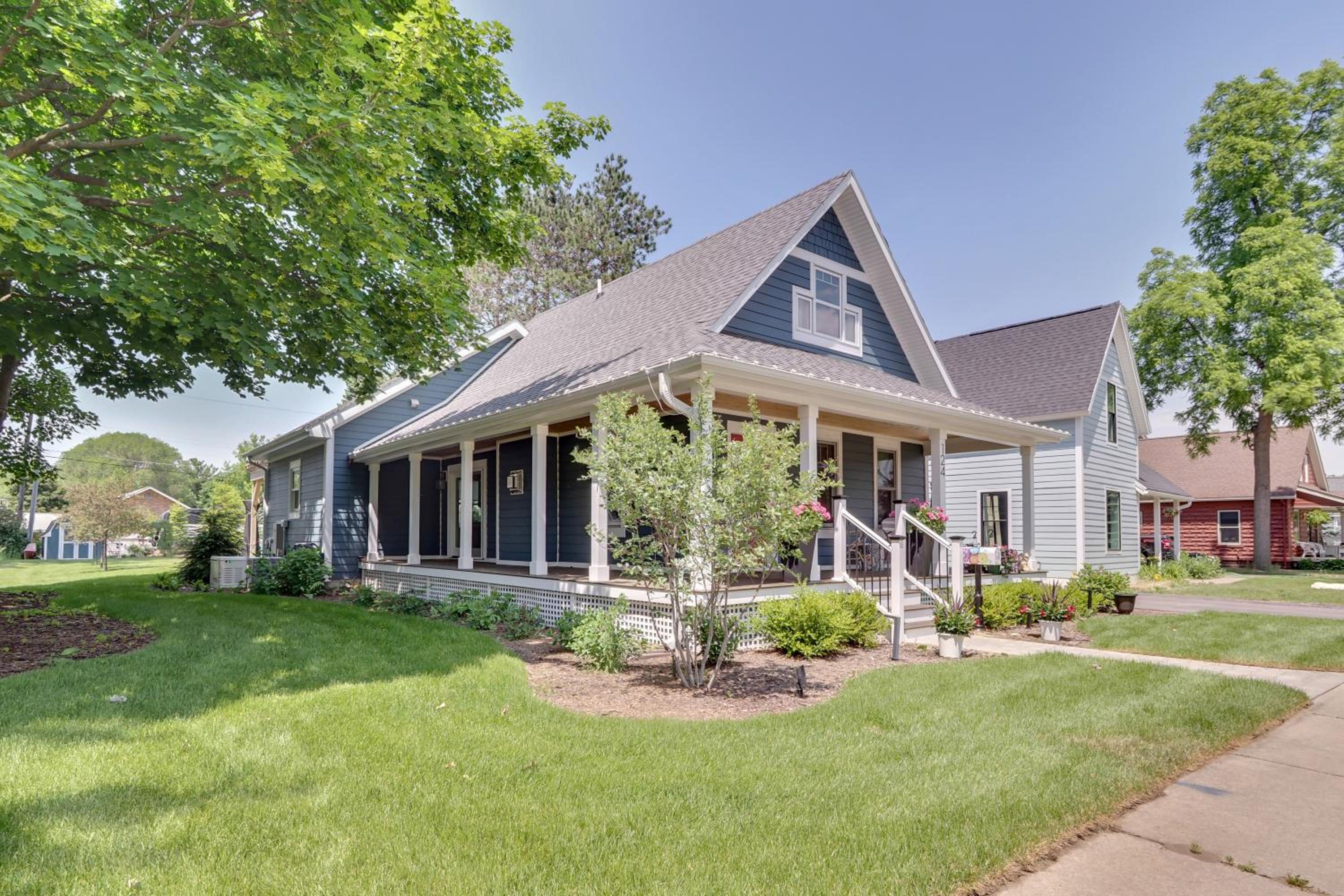 Cherry Street Cottage
