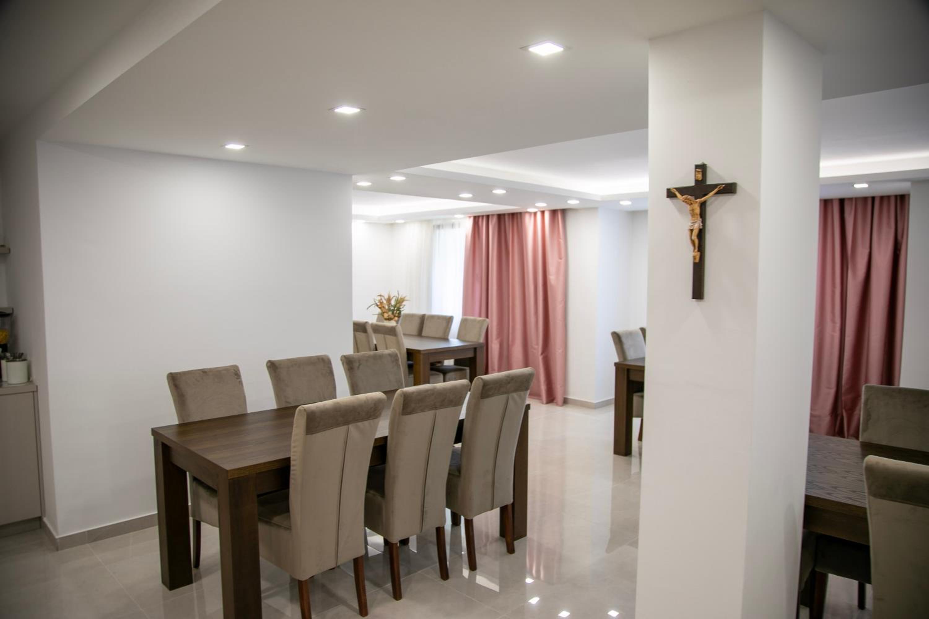 Pansion Blue Medjugorje