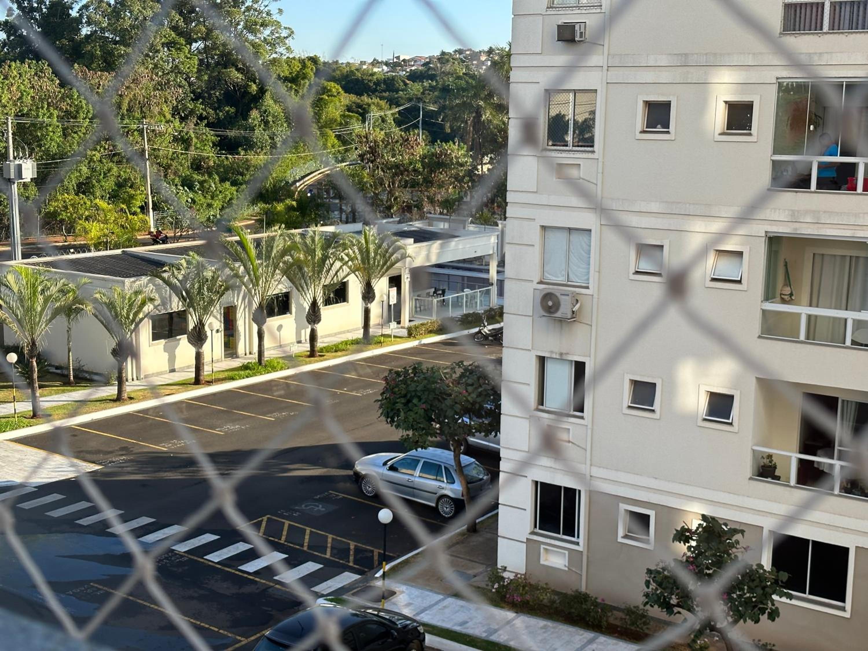 Flats Praia Uberlandia - Apt próximo ao Praia Clube - Area de lazer com Portaria 24 horas, piscina, academia, brinquedoteca, churrasqueira e áreas verdes p