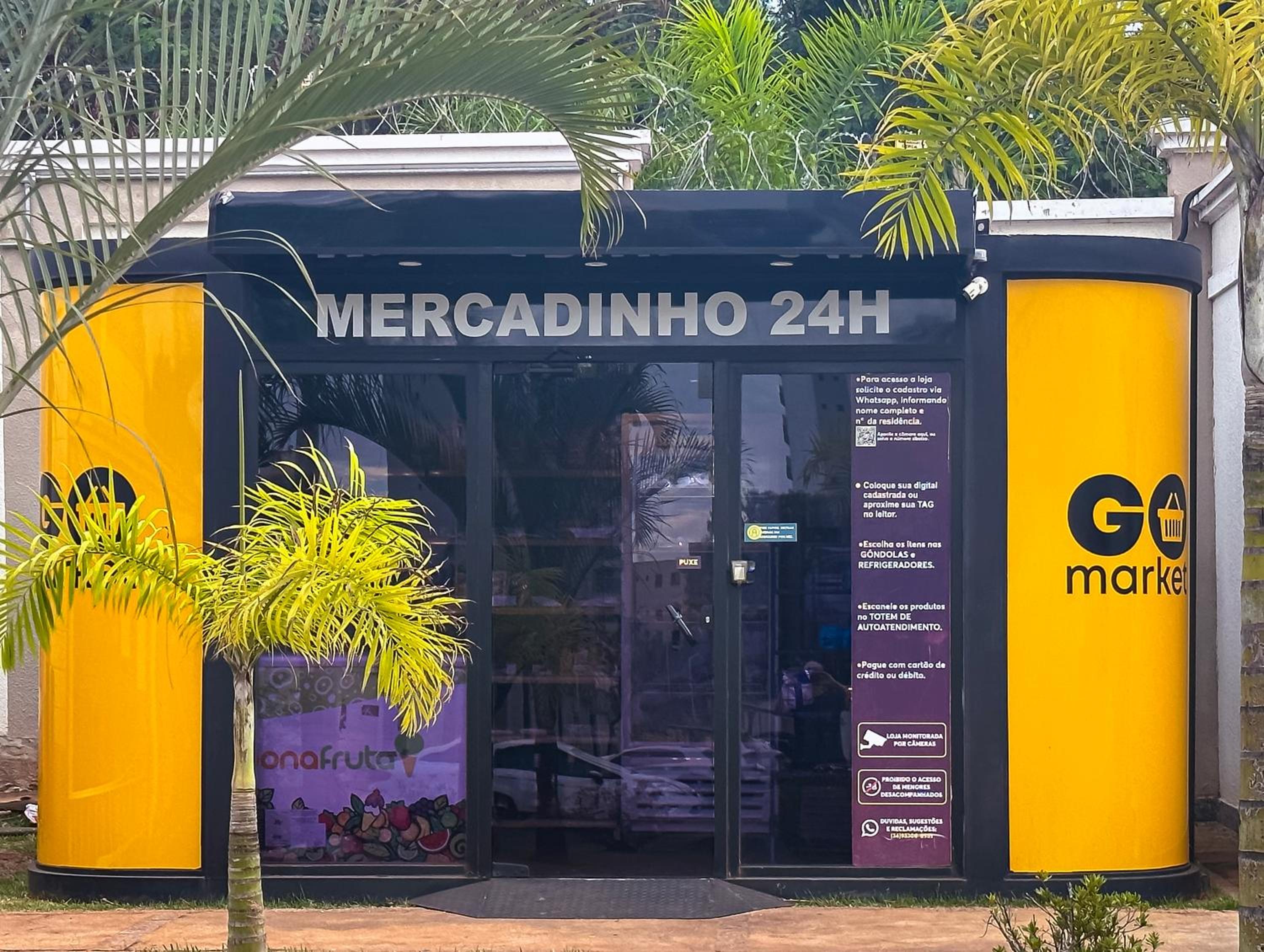 Flats Praia Uberlandia - Apt próximo ao Praia Clube - Area de lazer com Portaria 24 horas, piscina, academia, brinquedoteca, churrasqueira e áreas verdes p