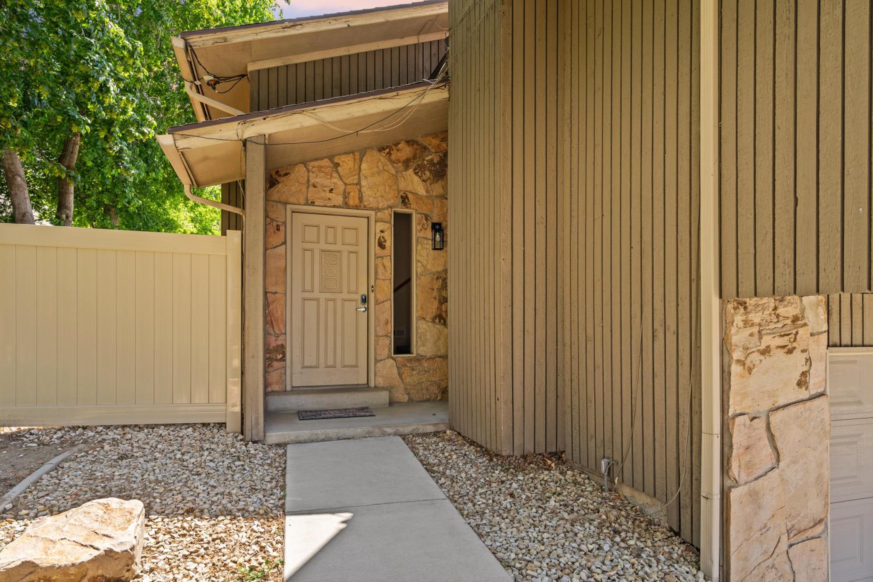Four resorts within 20 minutes from your door step!! view 4
